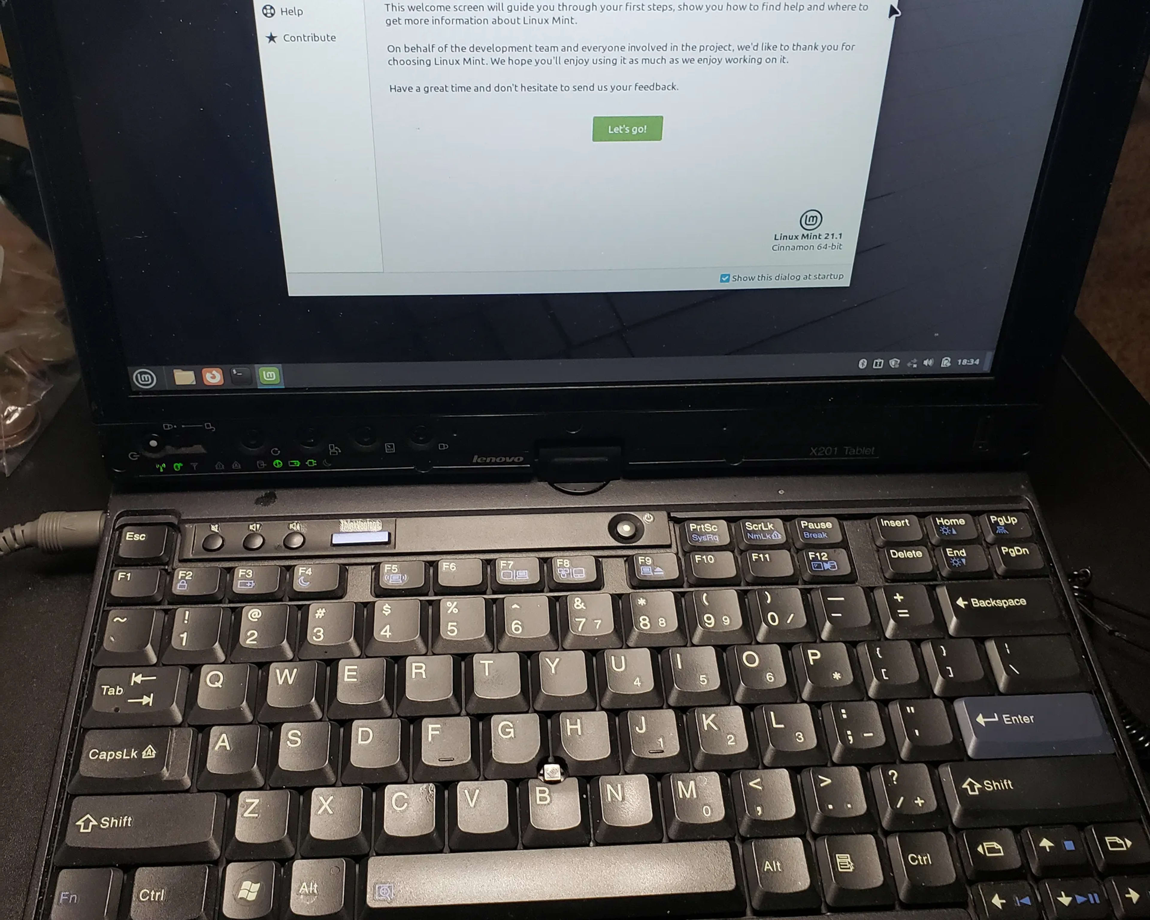 Lenovo X201 Tablet w/ Charger (Linux Mint Installed)