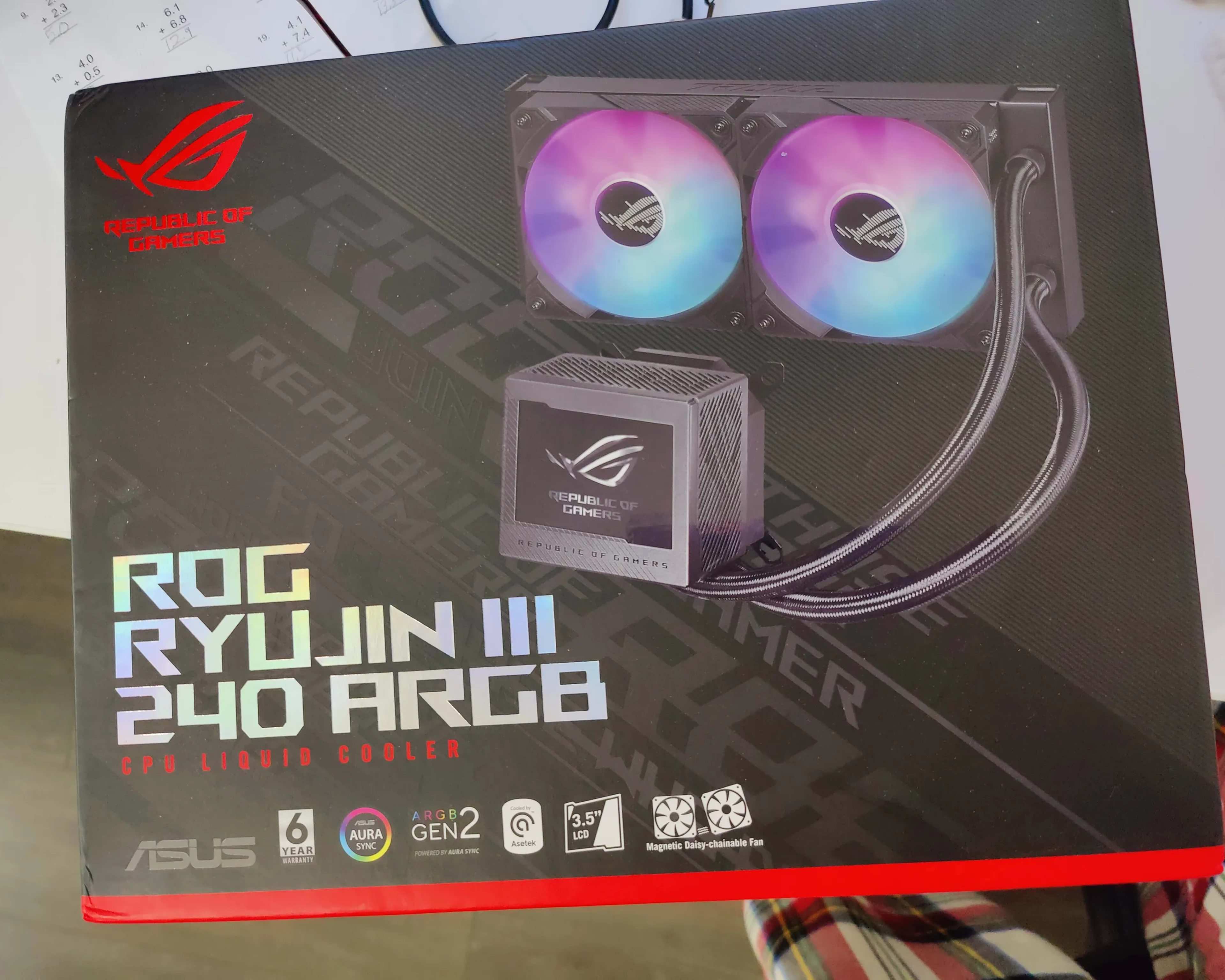 Asus ryujin III 240 argb