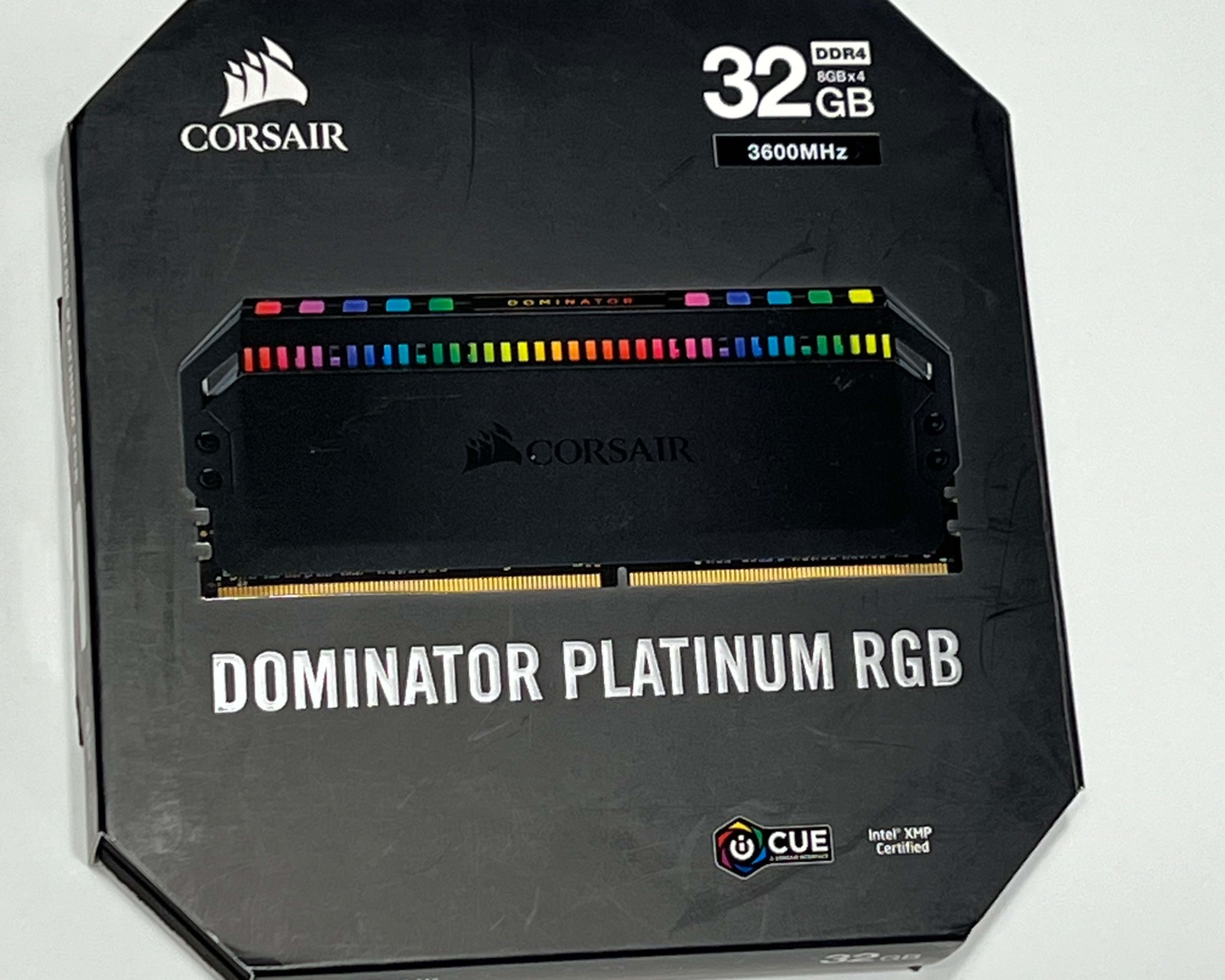 Corsair Dominator Platinum RGB (32GB, 4x8GB, DDR4, 3600MHz, 288-pin DIMM) CL16
