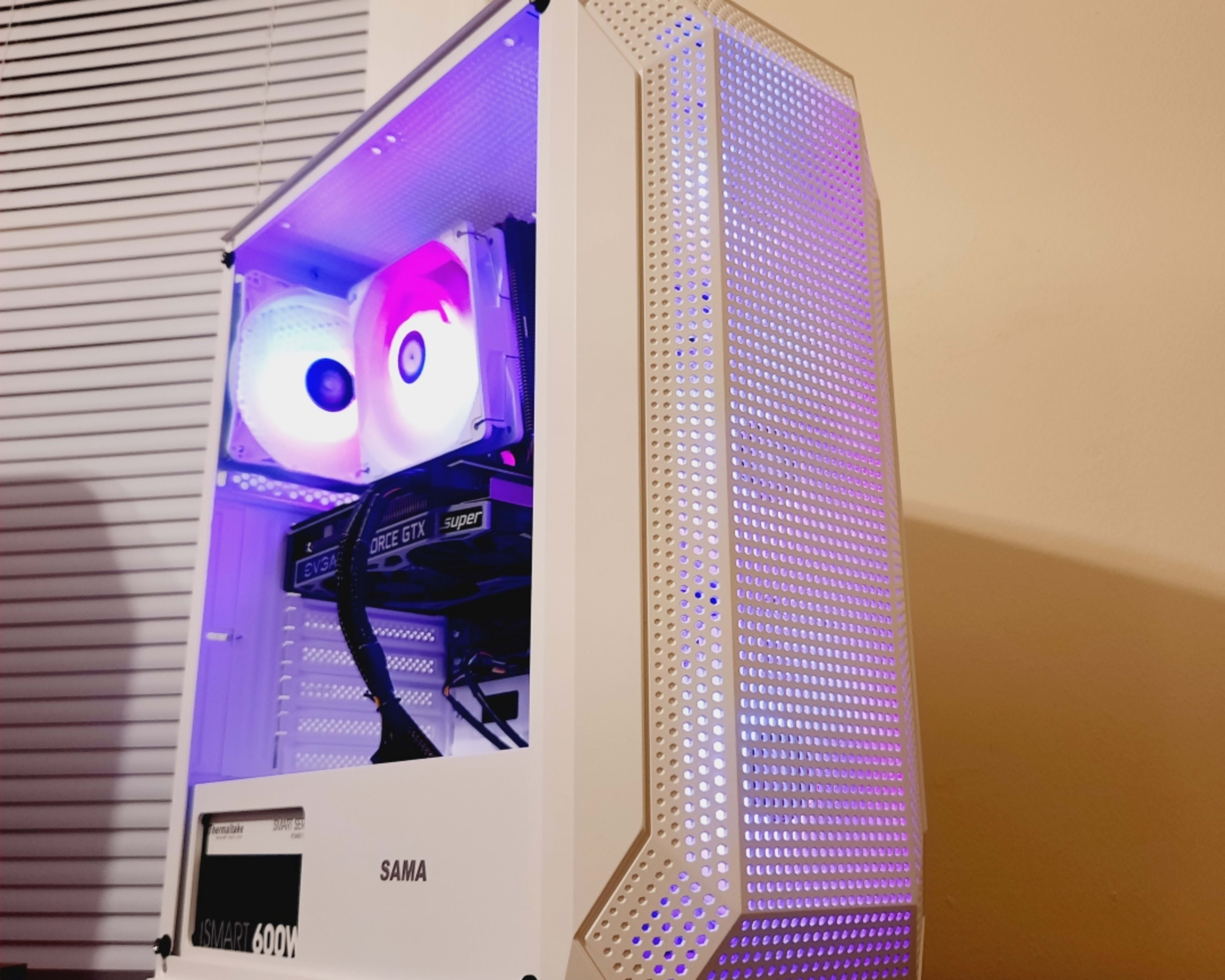 White RGB Gaming PC - i7 4770/16GB RAM/750GB SSD - Nvidia GTX 1660 Super