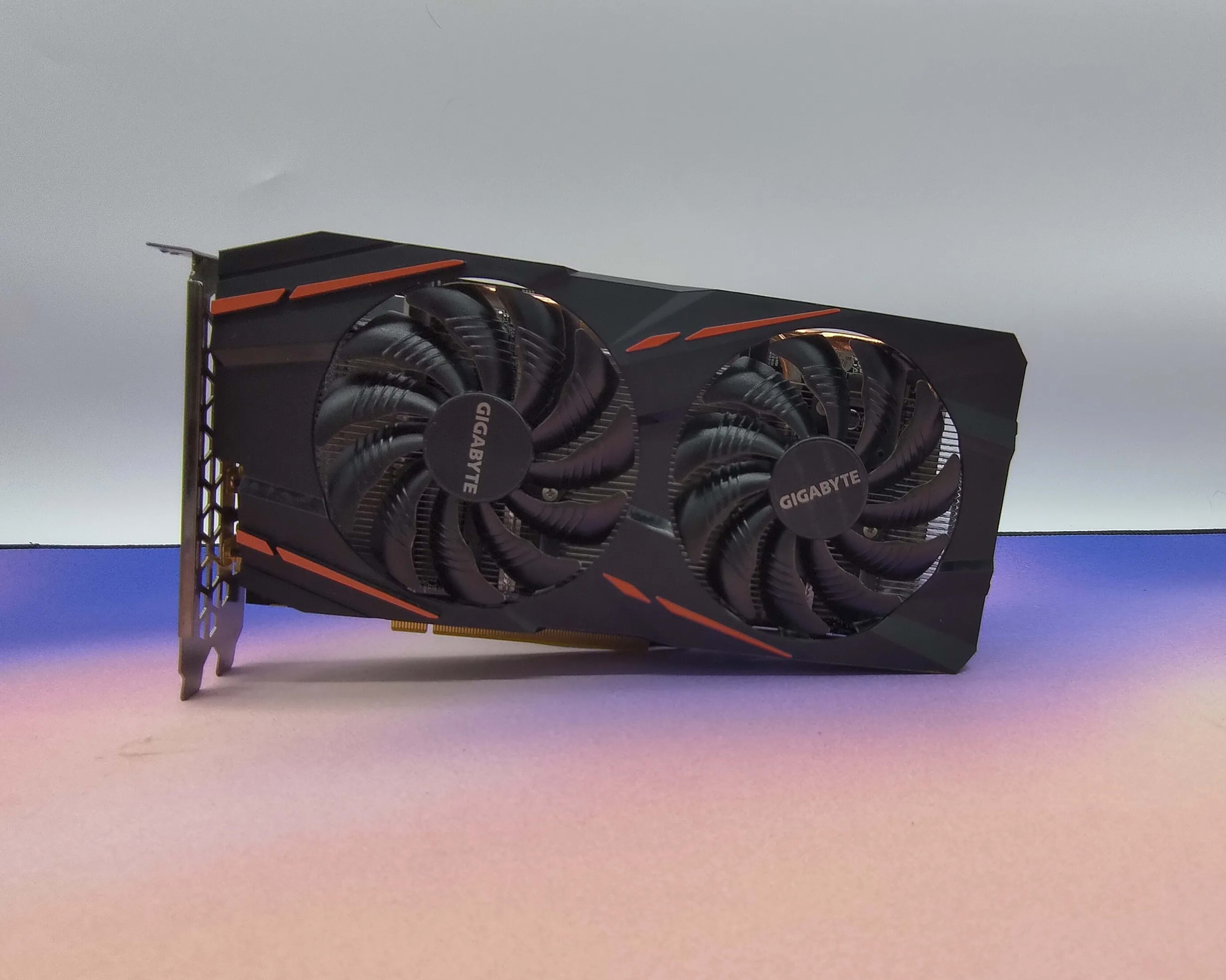 Gigabyte Windforce RX 590