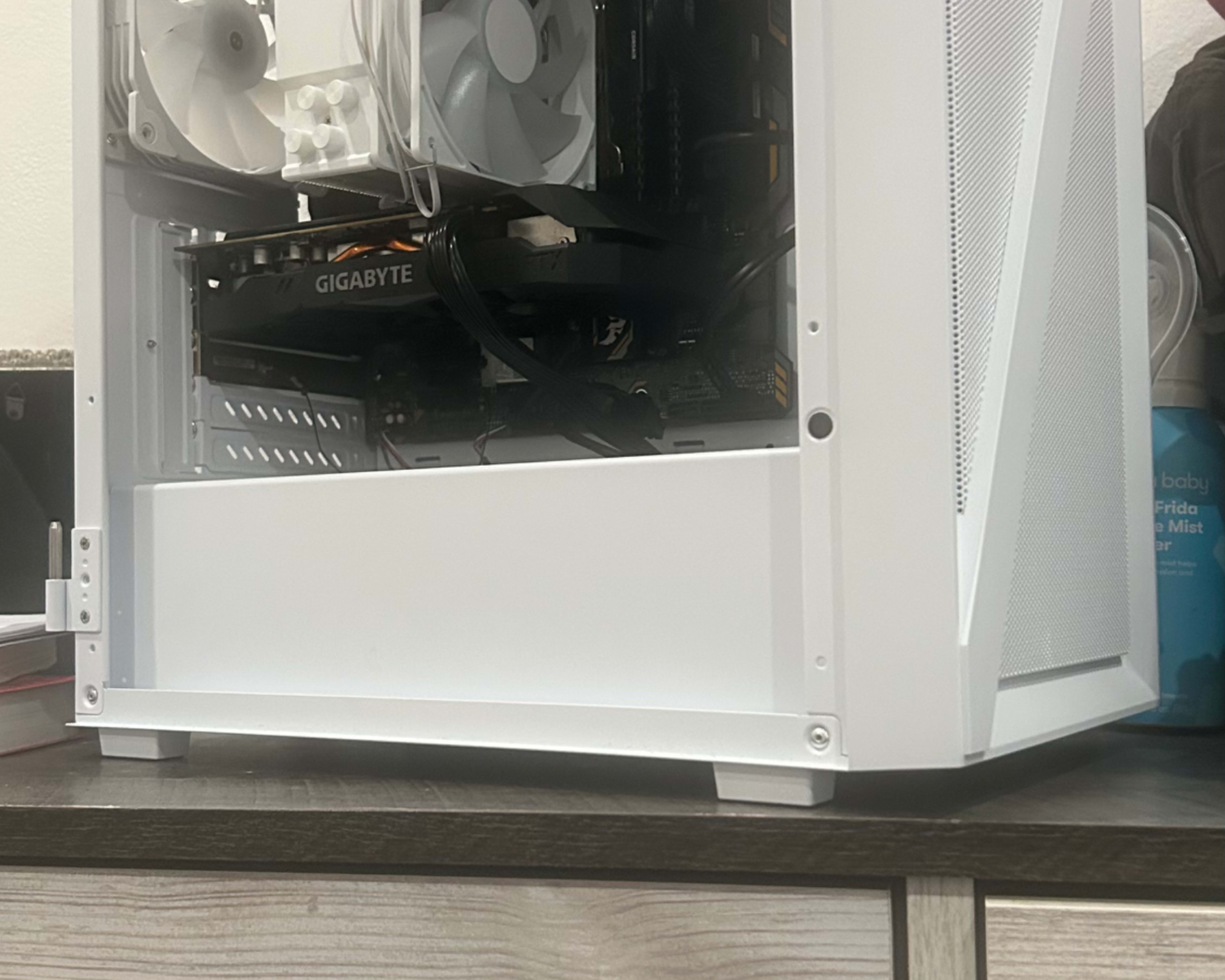 🎮Budget Gamer🎮 Ryzen 5 3600 | GTX 1070 8GB | 16GB DDR4 🎮Budget Gamer🎮 Ryzen 5 3600 | GTX 1070 8GB | 16GB DDR4