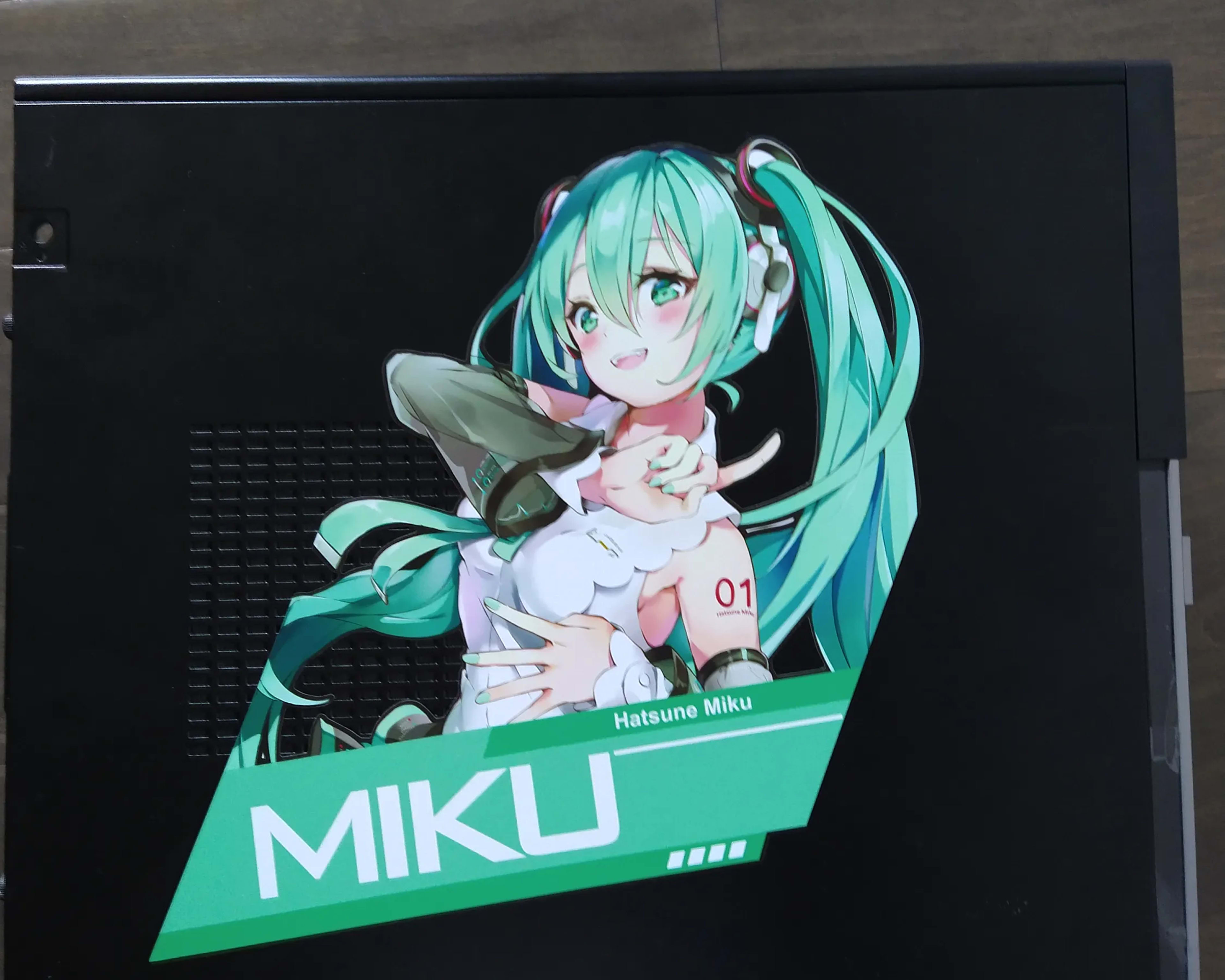 Hatsune Miku Budget Gaming PC (i3-4160 + GTX 1060) - 8GB Ram - 496 GB SSD - Windows 10