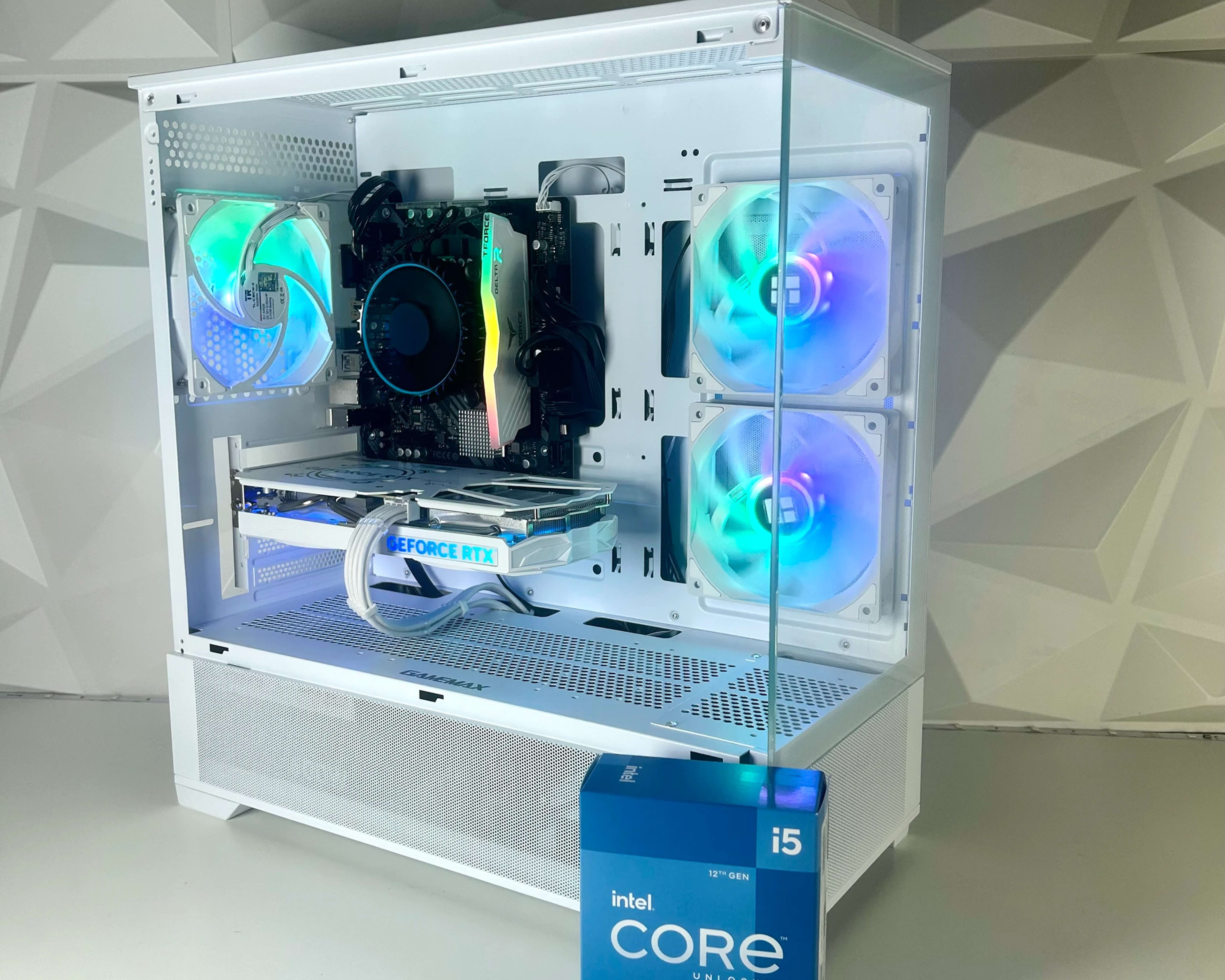 🥶❄️Yeti Lite 🥶❄️ - RTX 4060 i5 12400F 32GB Ram 1TB SSD