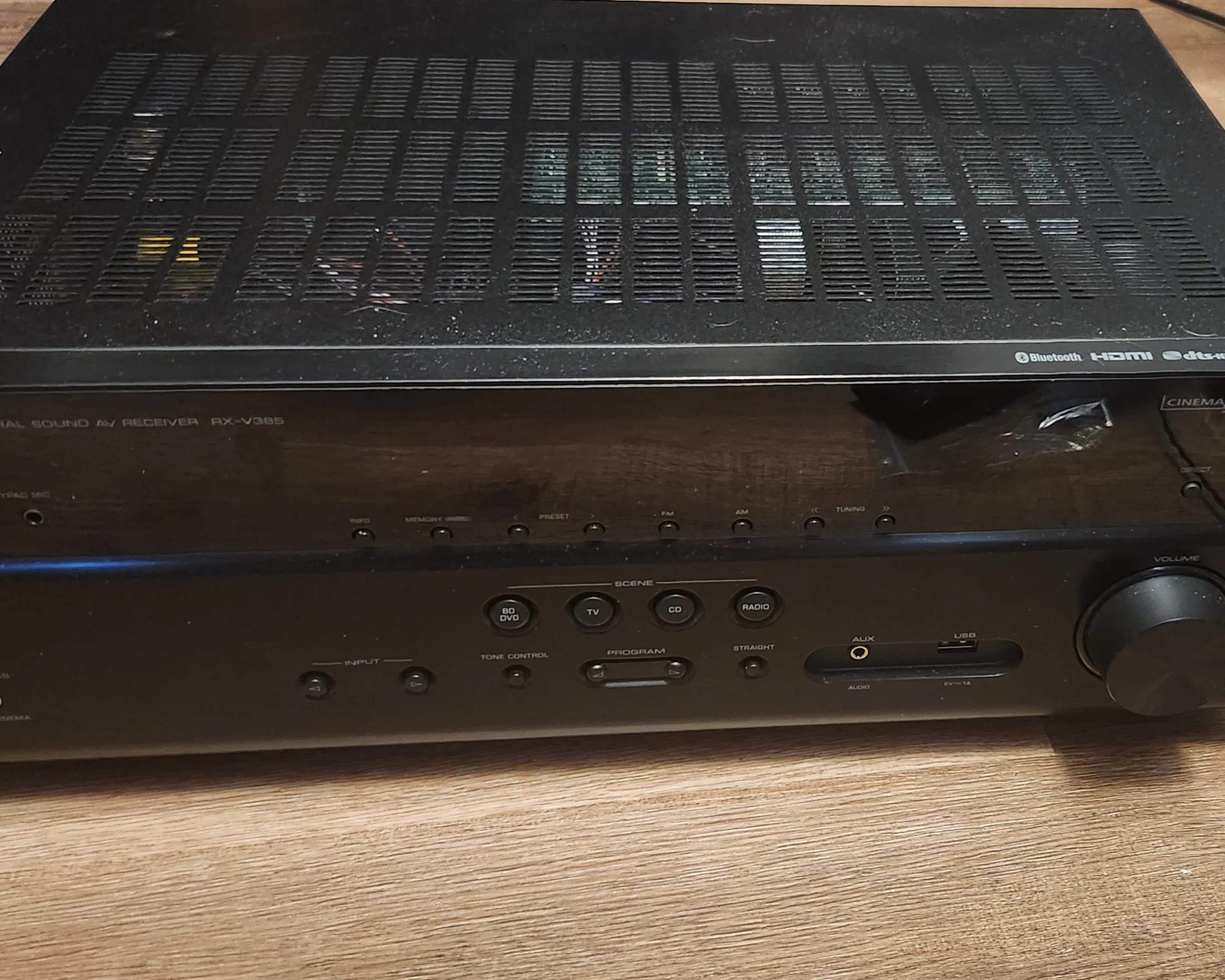 Yamaha rx-v385 5.1 channel av receiver