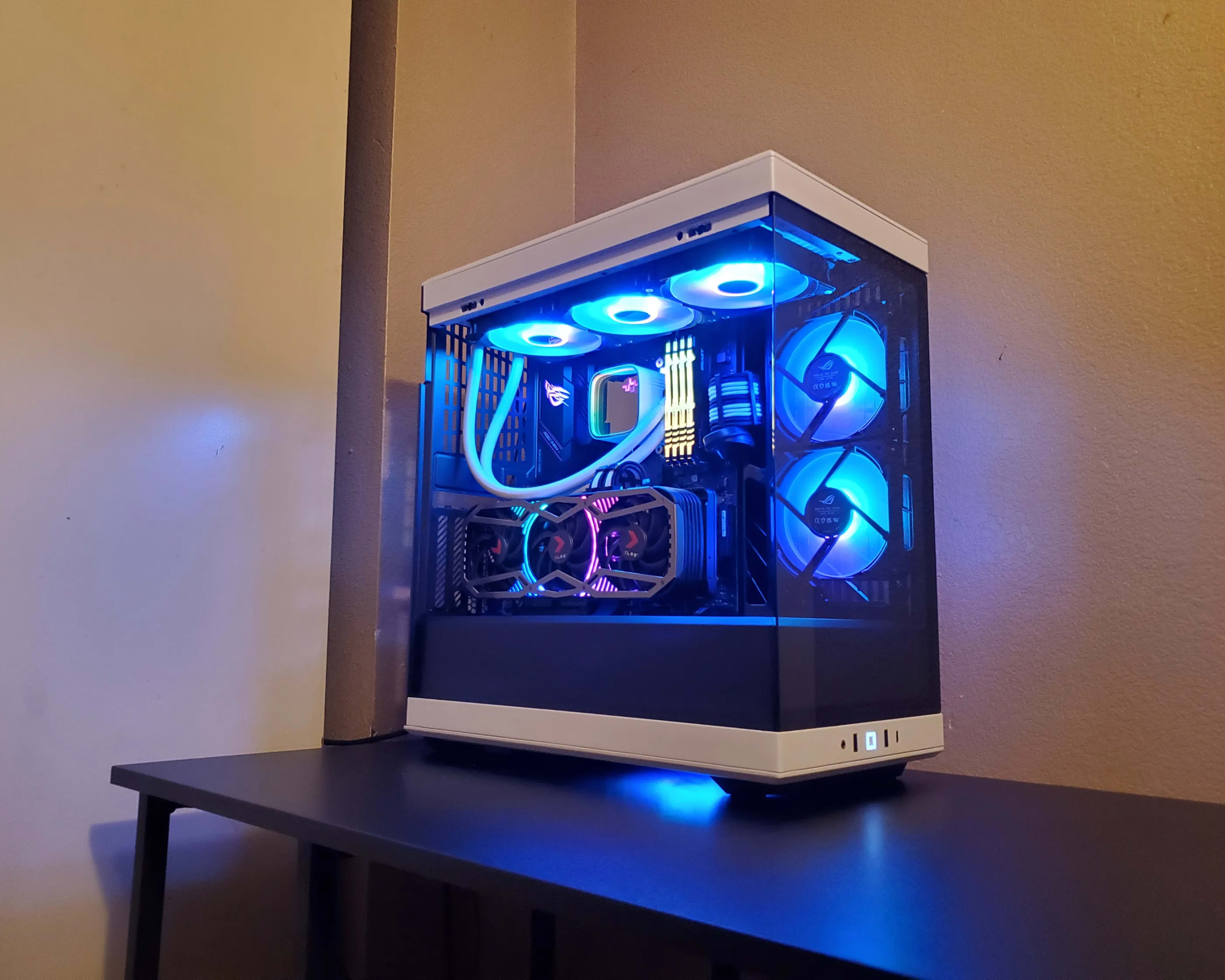 Ryzen 7 5700X | RTX 3070 | 32GB Ram | 1TB M.2 NVME SSD