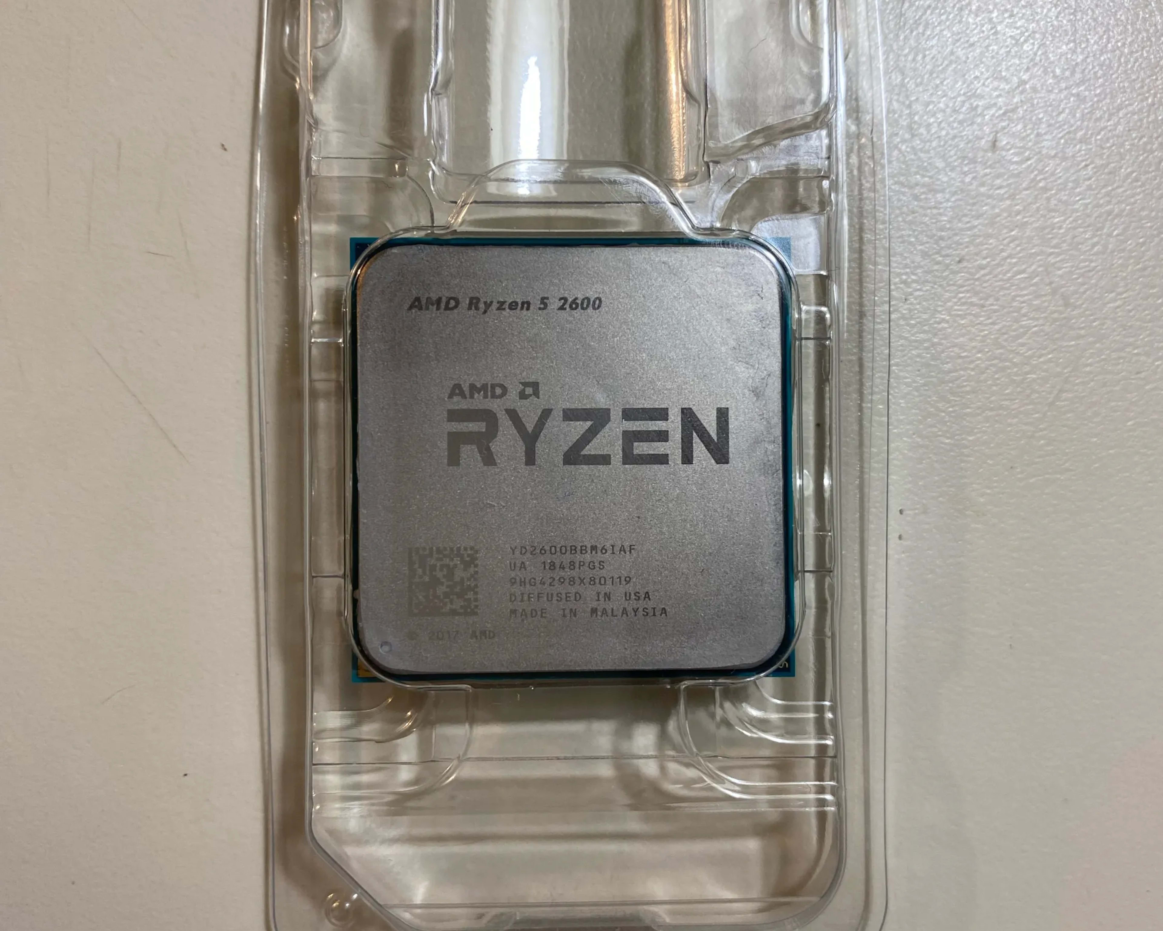 Intel Core I7 4770K - 3.5 Ghz - 4 Cores - 8 Threads - 8 Mb Intel Core I7 4770K - 3.5 Ghz - 4 Cores - 8 Threads - 8 Mb