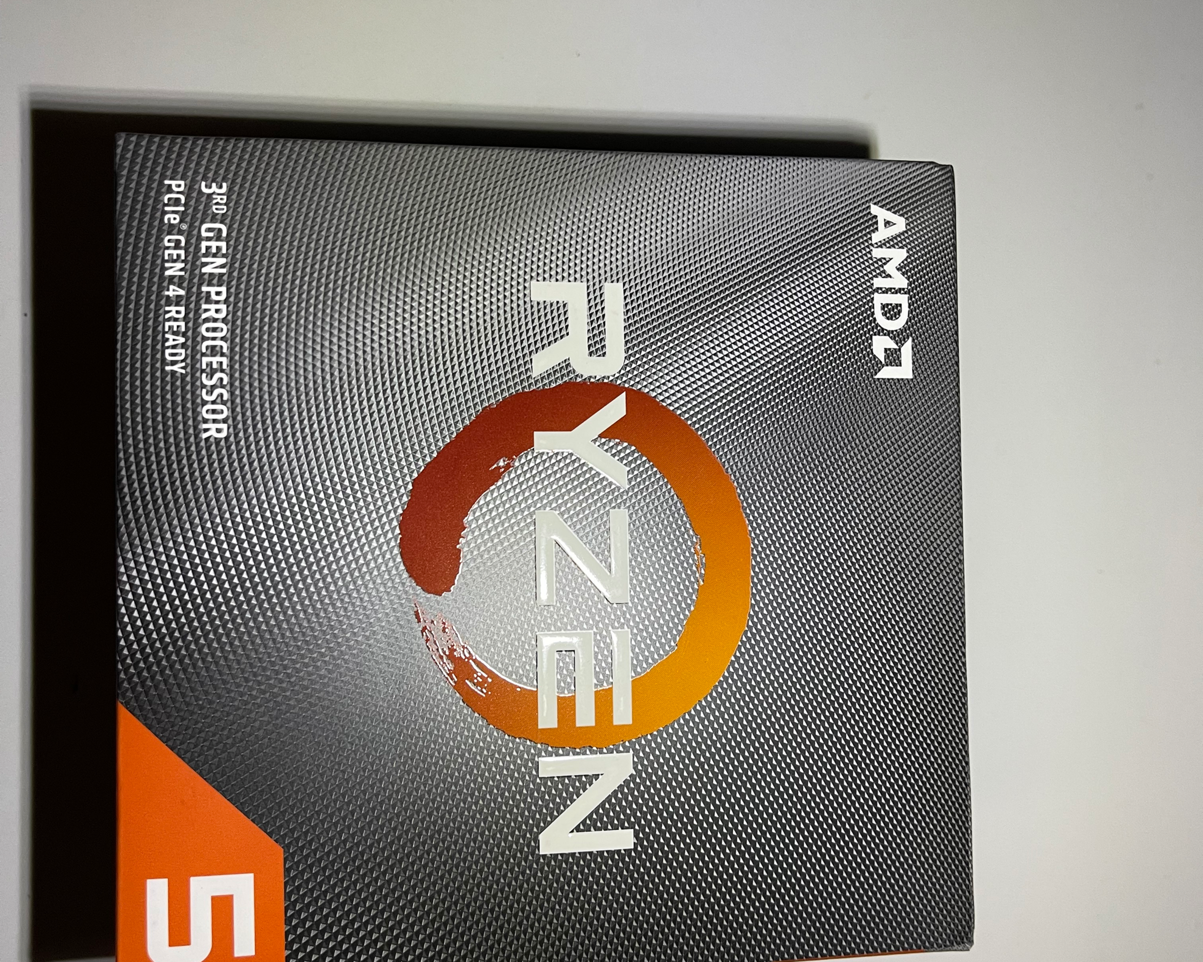 AMD RYZEN 5 3600 W/ COOLER