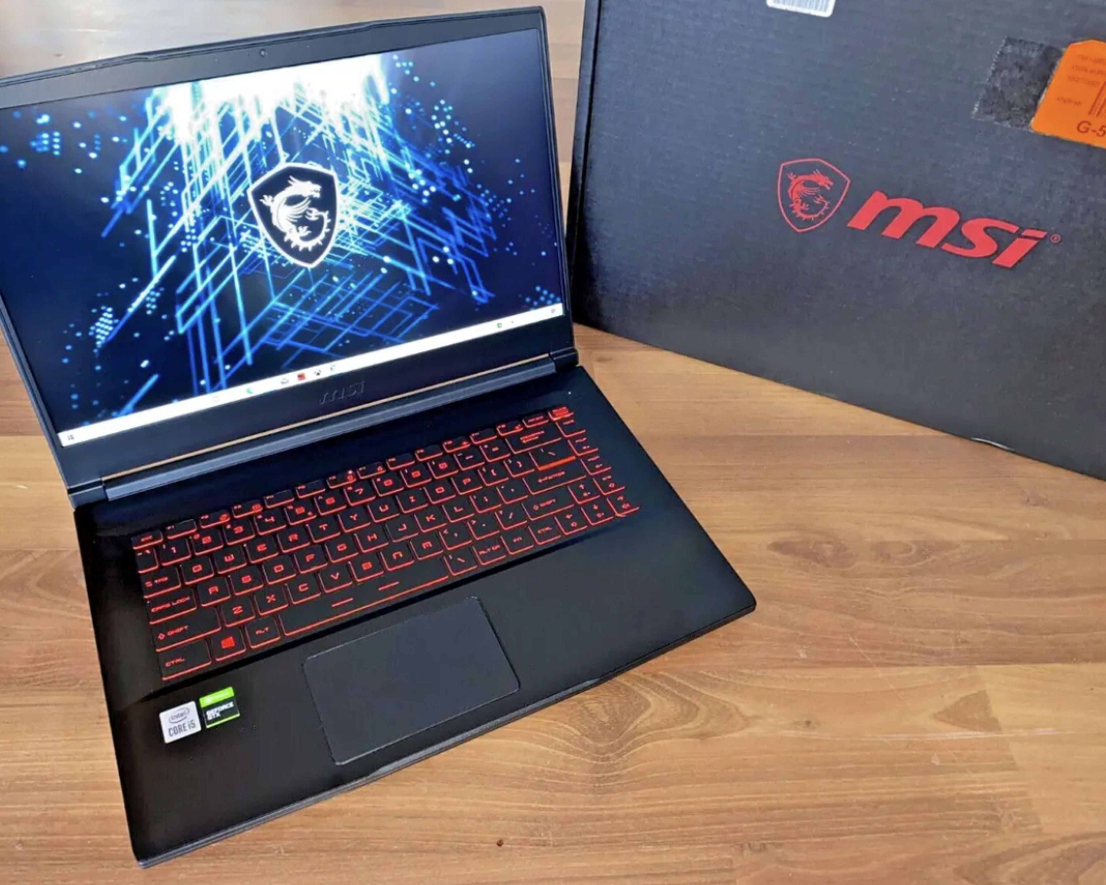 MSI Gaming laptop 10th gen i5 1650 gpu 8gb ram