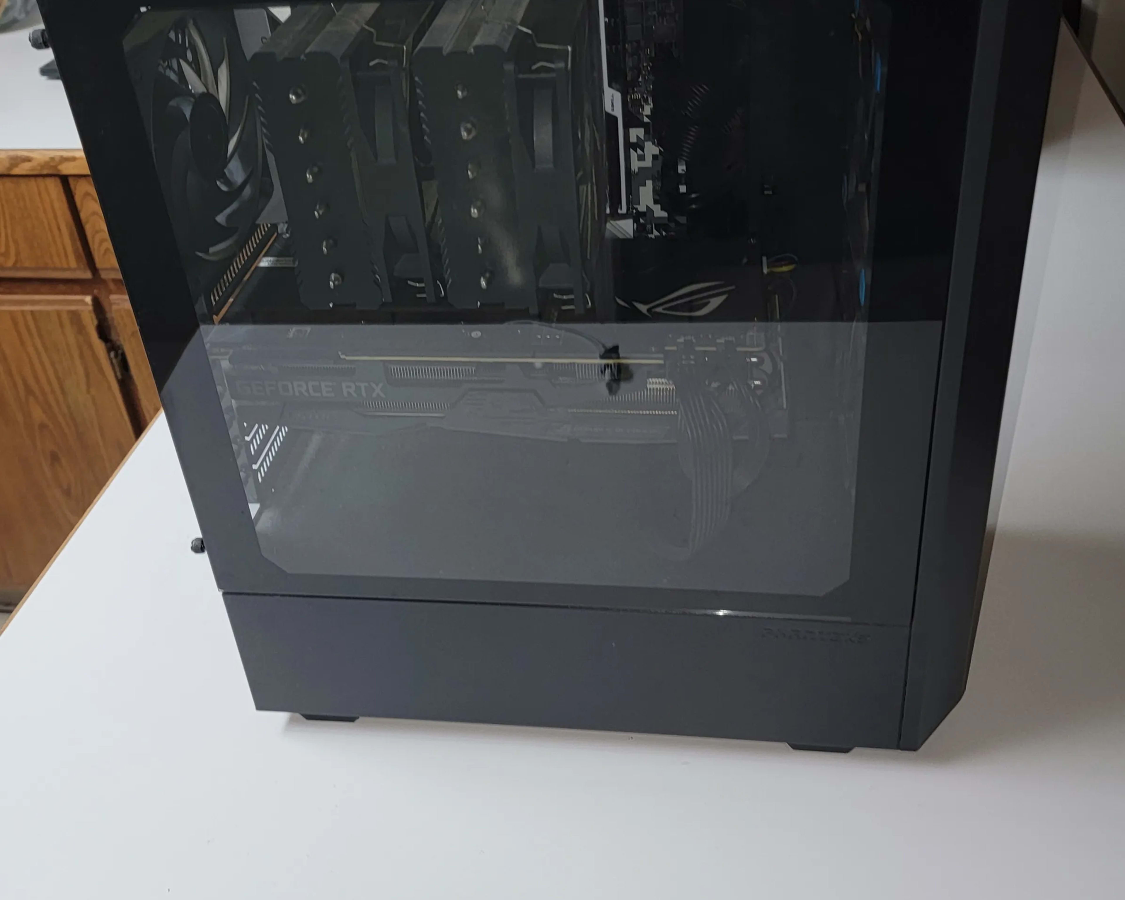 Mid tower RTX 2080 gaming Pc (Used)