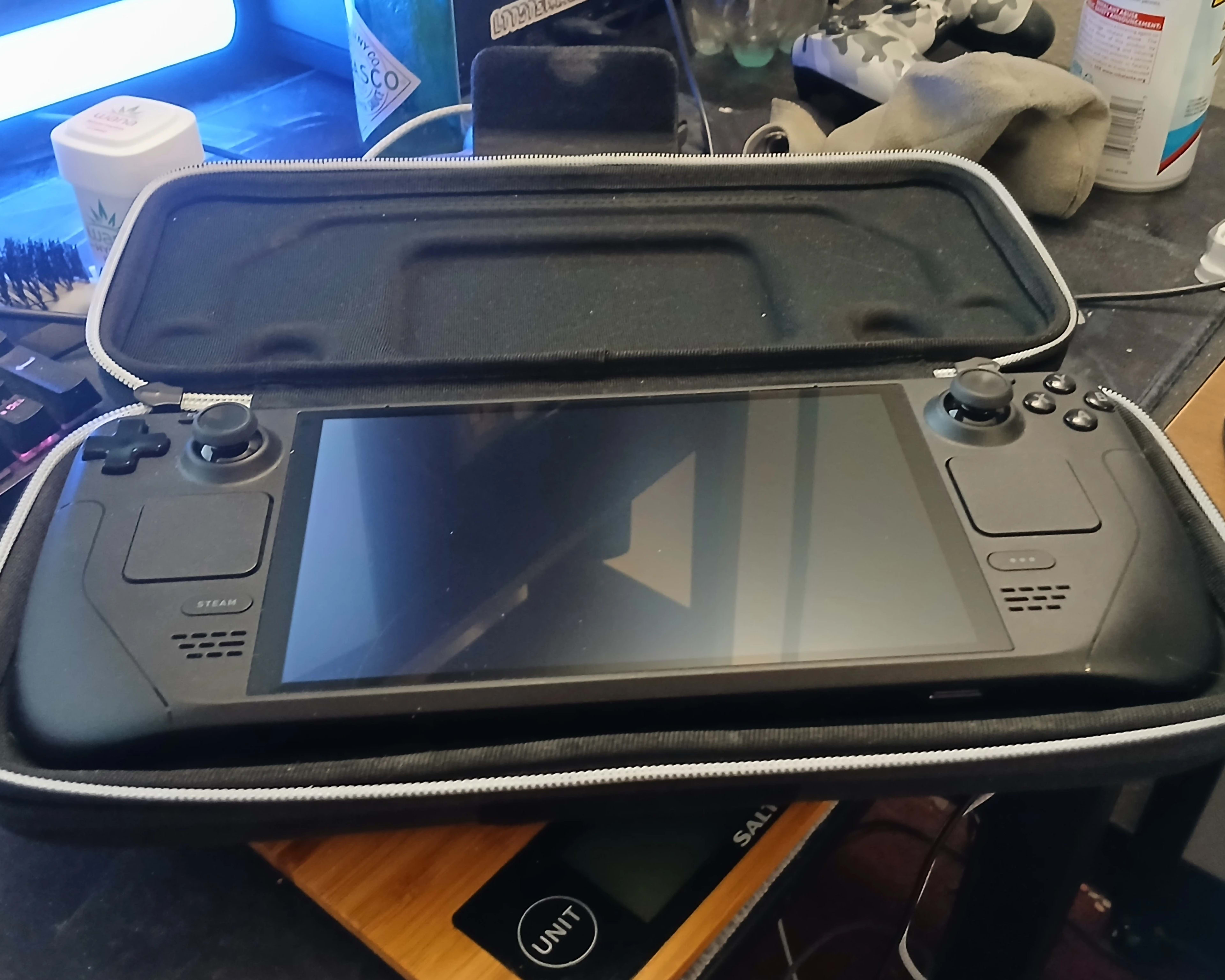 Steam Deck OLED 1TB LIMITED EDITION BRAND NEW UNOPENED Steam Deck OLED 1TB LIMITED EDITION BRAND NEW UNOPENED