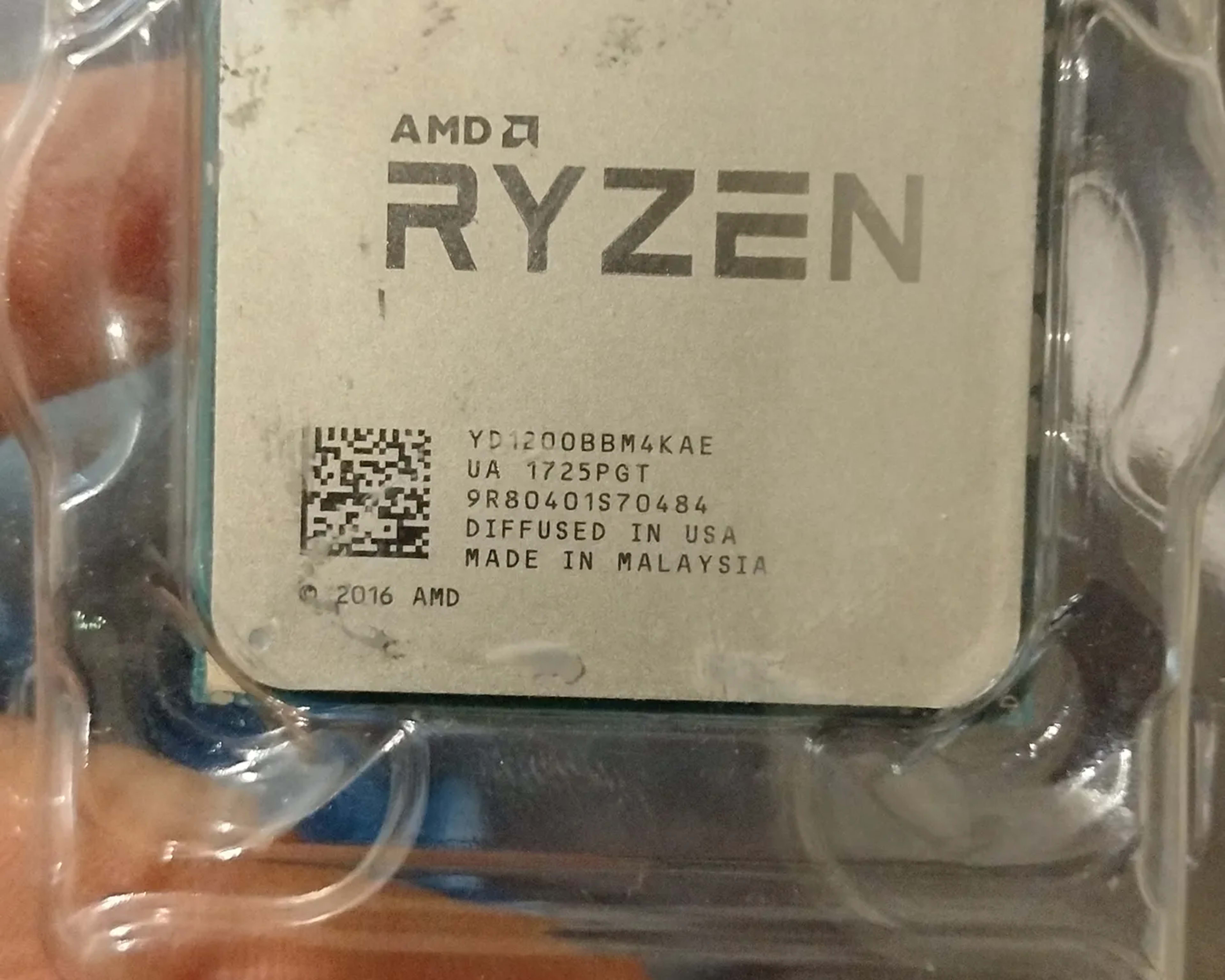 For Sale Ryzen 3 1200 USED/GOOD - comes with optional fan