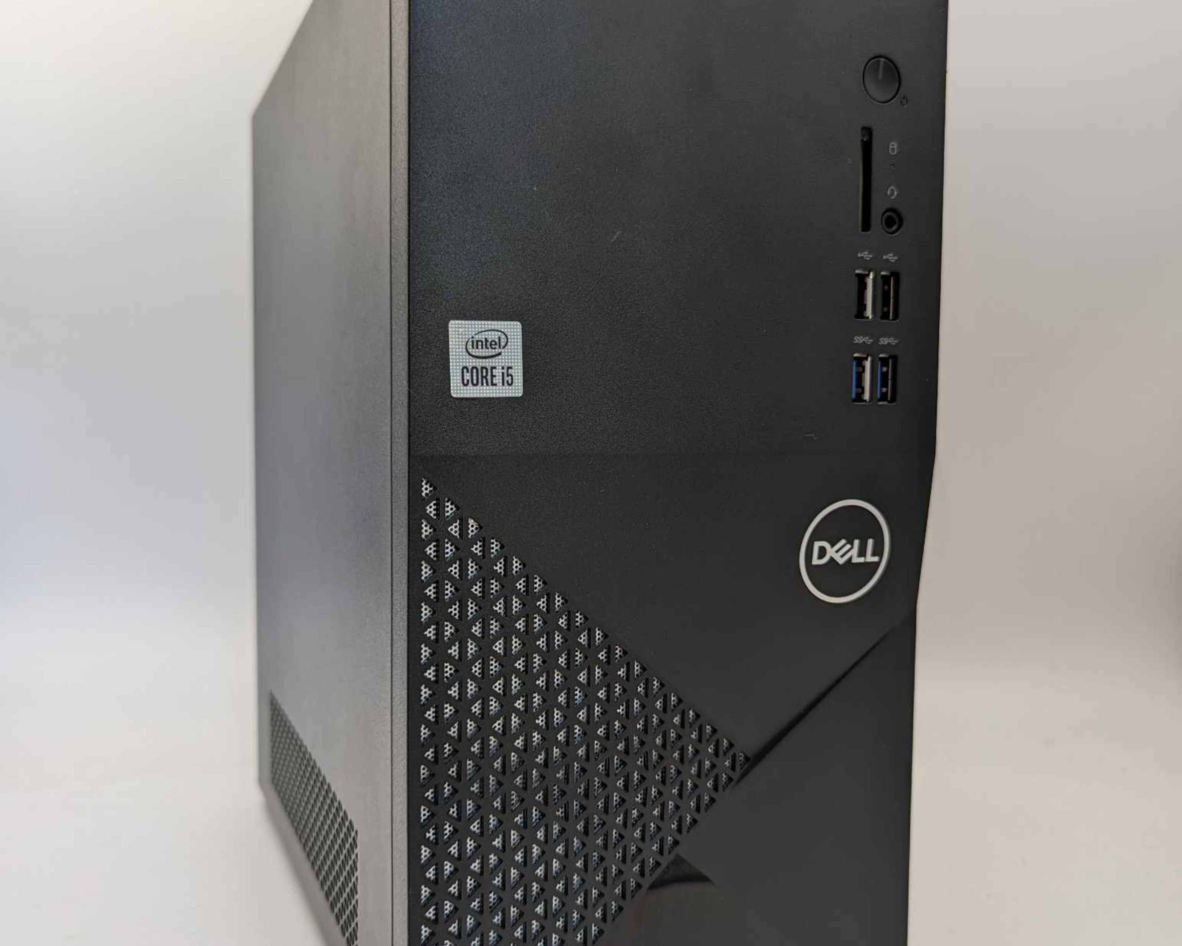 UCW Ready To Play: Upgraded Dell Vostro MT e-sports Build (i5-10400 + GTX 1650 + 16gb ram + 1TB m.2)