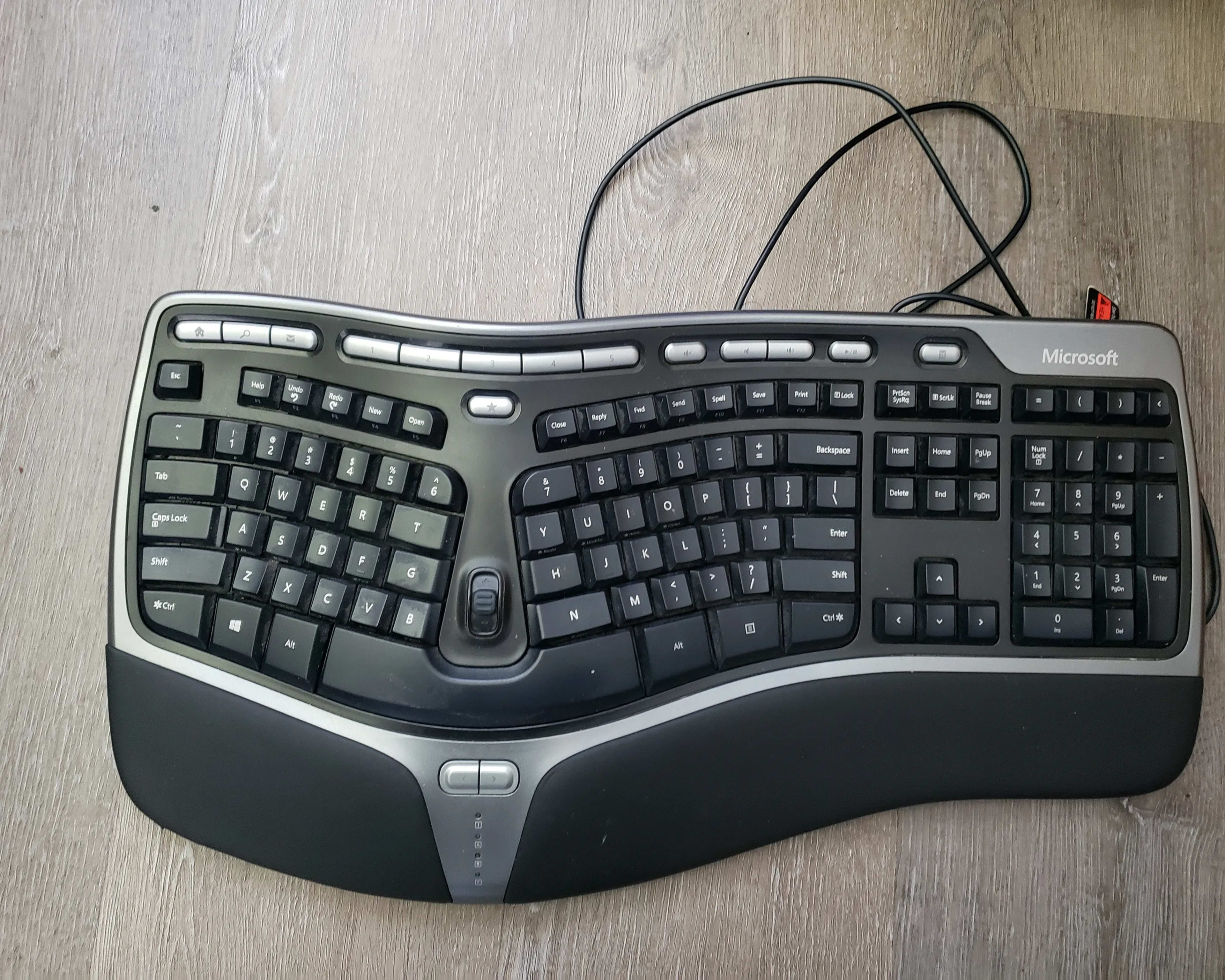 Good-Used Condition Microsoft Ergonomic Keyboard