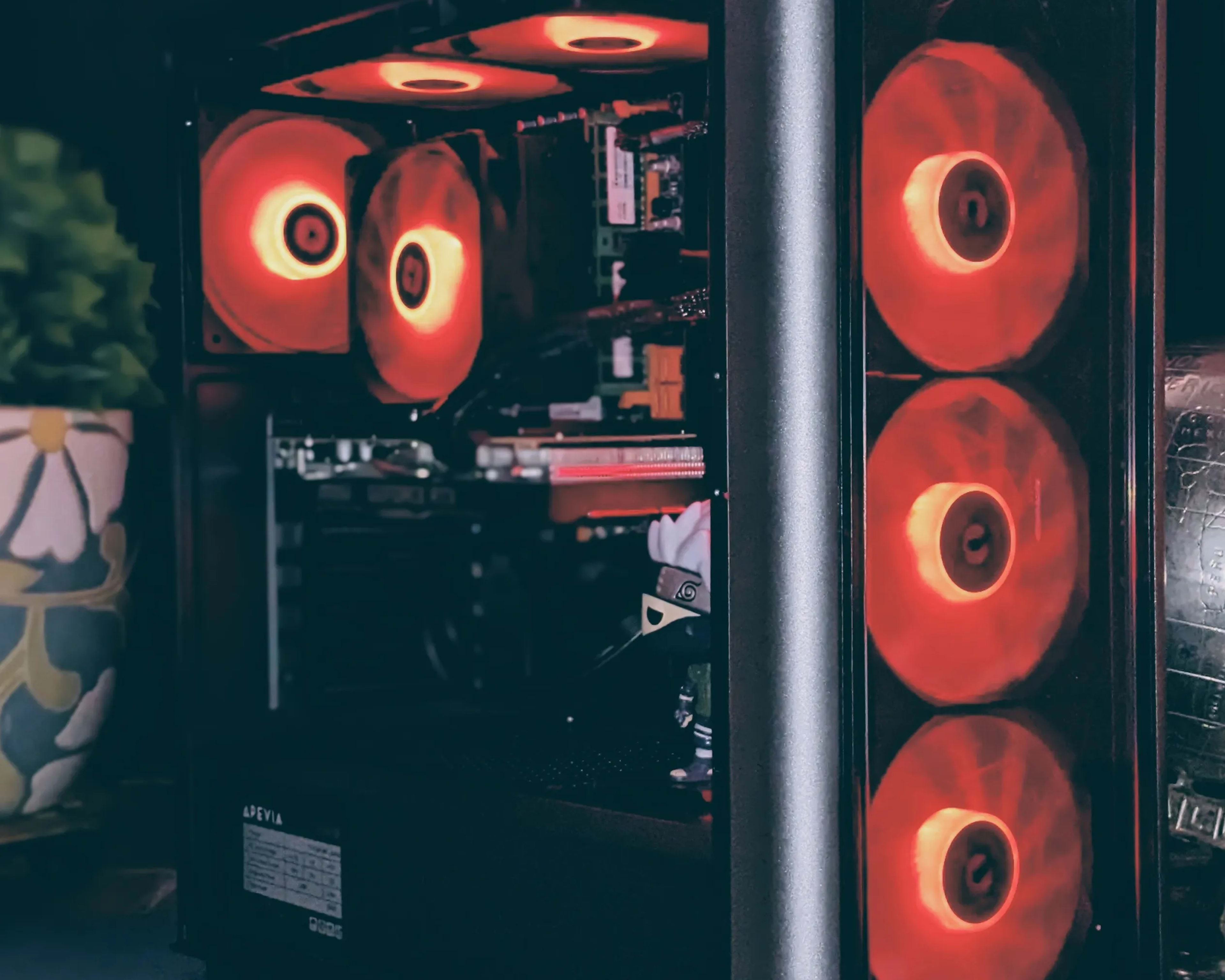 ⚫️Sharingan🔴| RTX2070|(Intel)14-cores 28-threads| 32GB DDR4 RAM| 1TB NVMe SSD| Windows 11 Pro