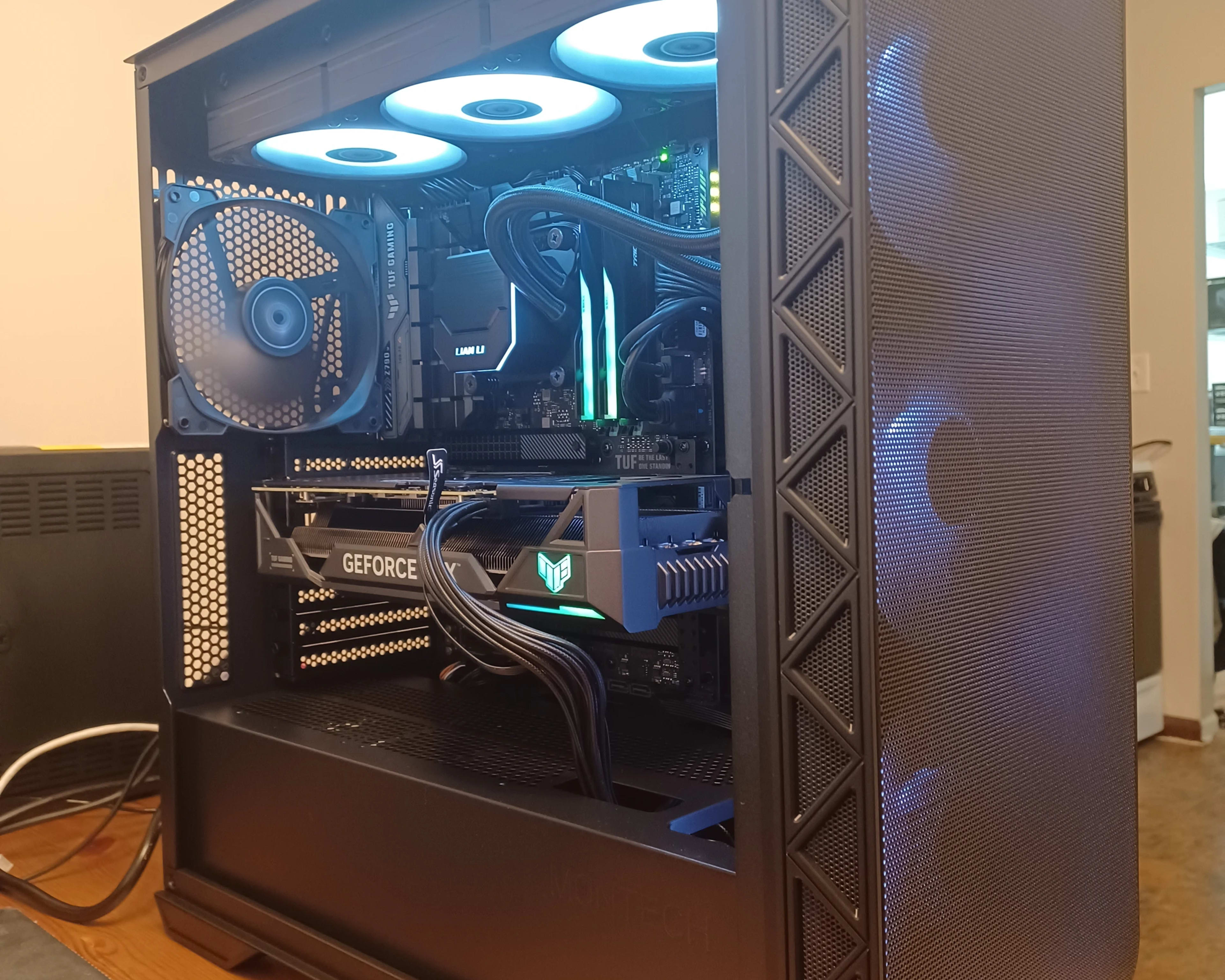 [Preview] 2K "TUF Gaming" Mid-Tower (Core i9-13900K + RTX 4070 Ti Super + DDR5-6400 CL32 2x32GB)