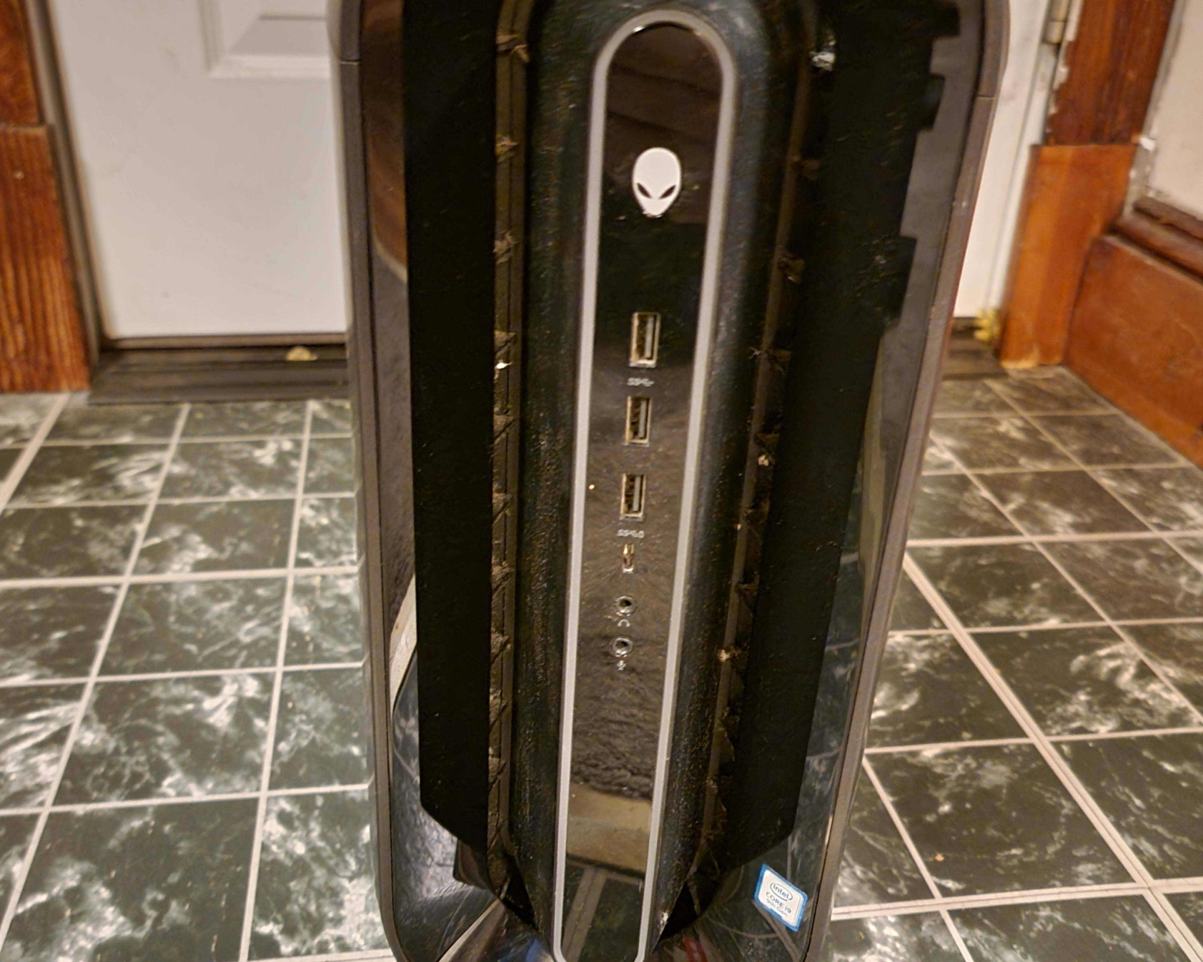 Used Alienware Aurora R9