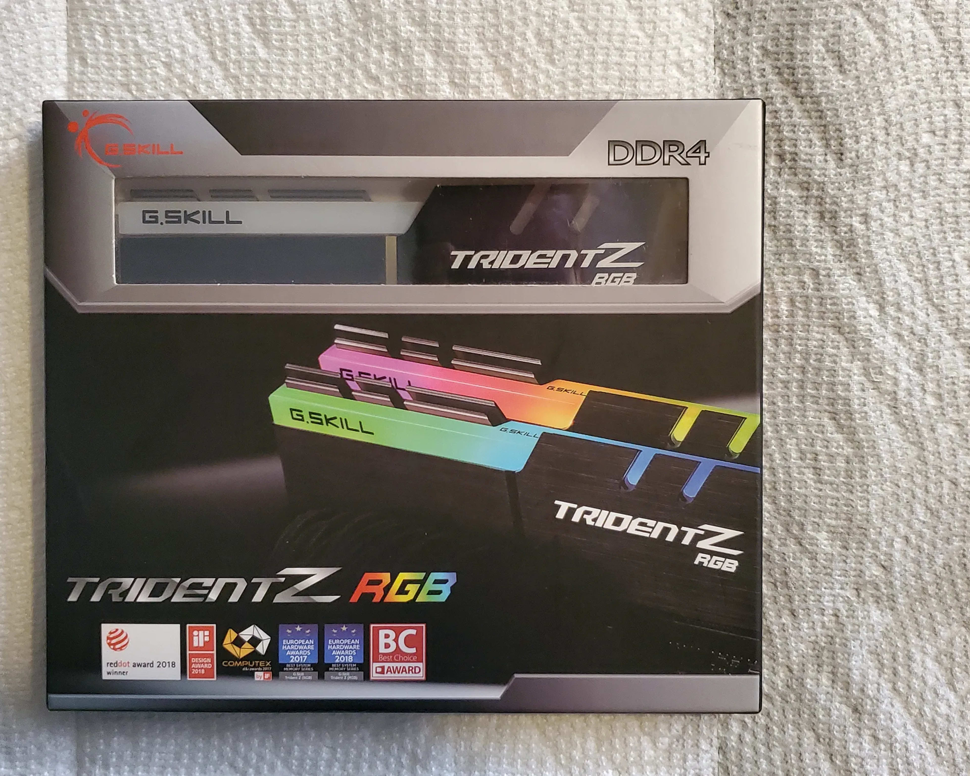 Almost new G.Skill TridentZ RGB 32GB (2 x 16GB) DDR4-3200 CL: 14-14-14-24 1.35v