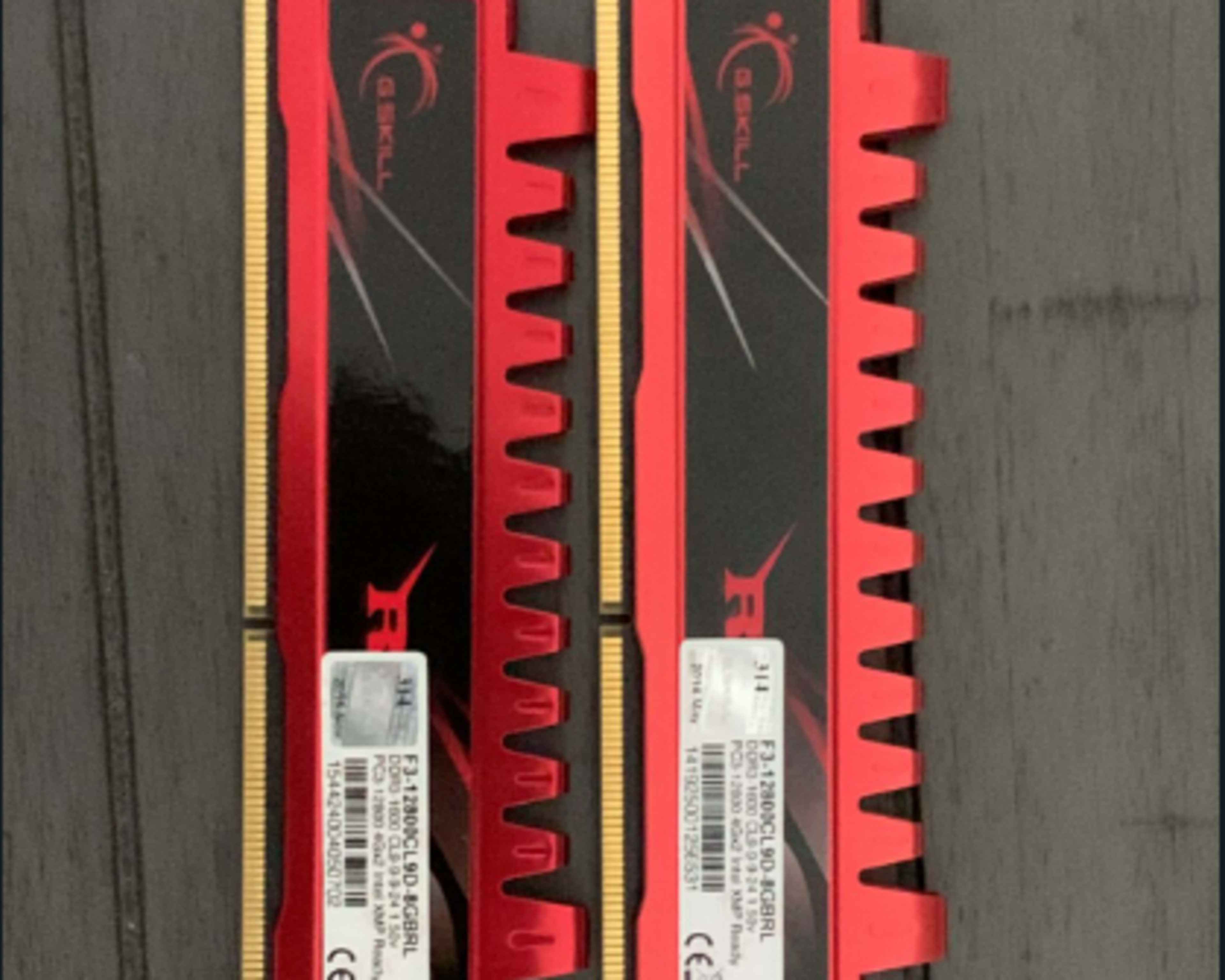 Crucial Ballistix 2x4GB DDR4 CL-16-16-16-39 RAM