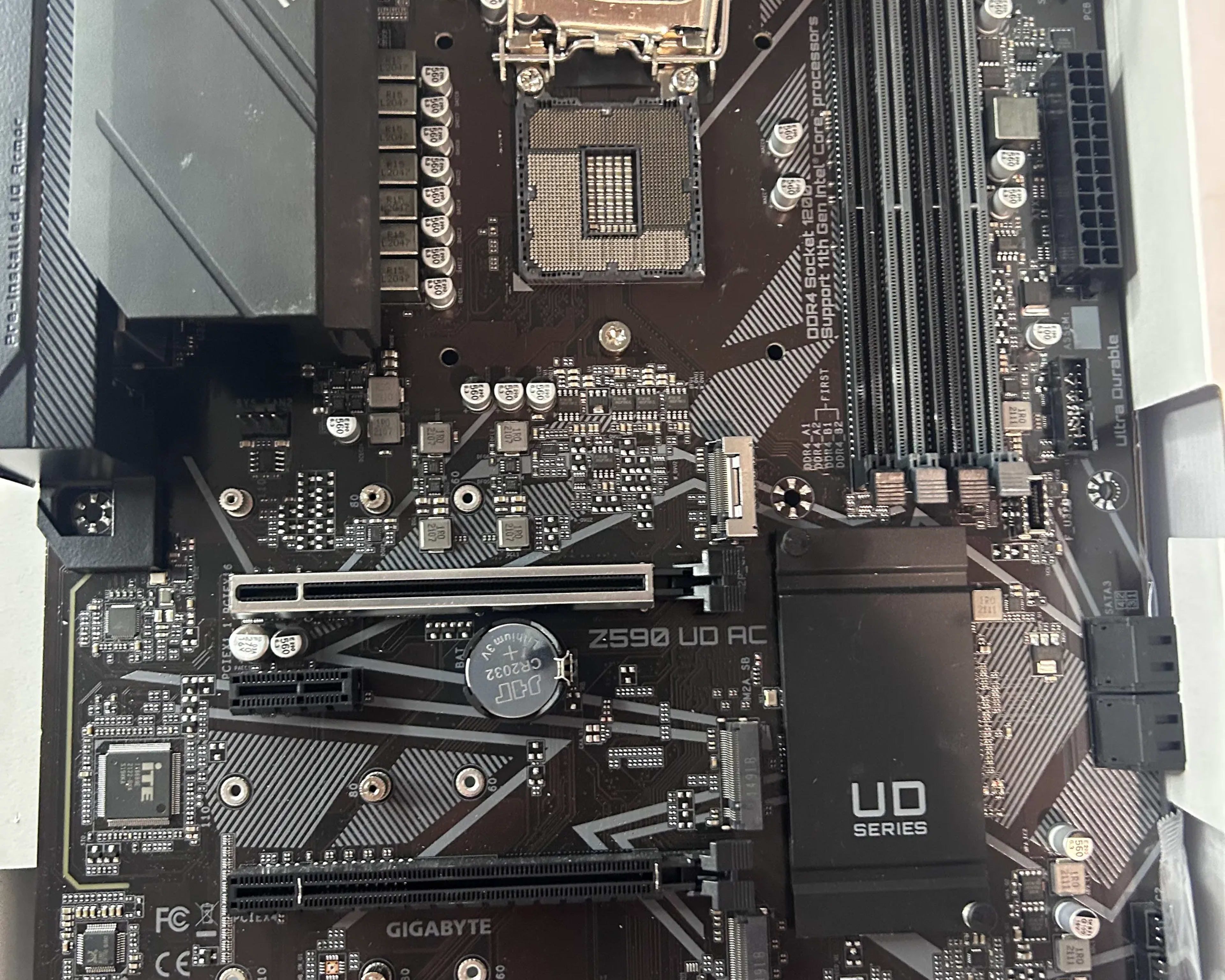 Gigabyte Z590 UD AC ATX Motherboard LGA 1200