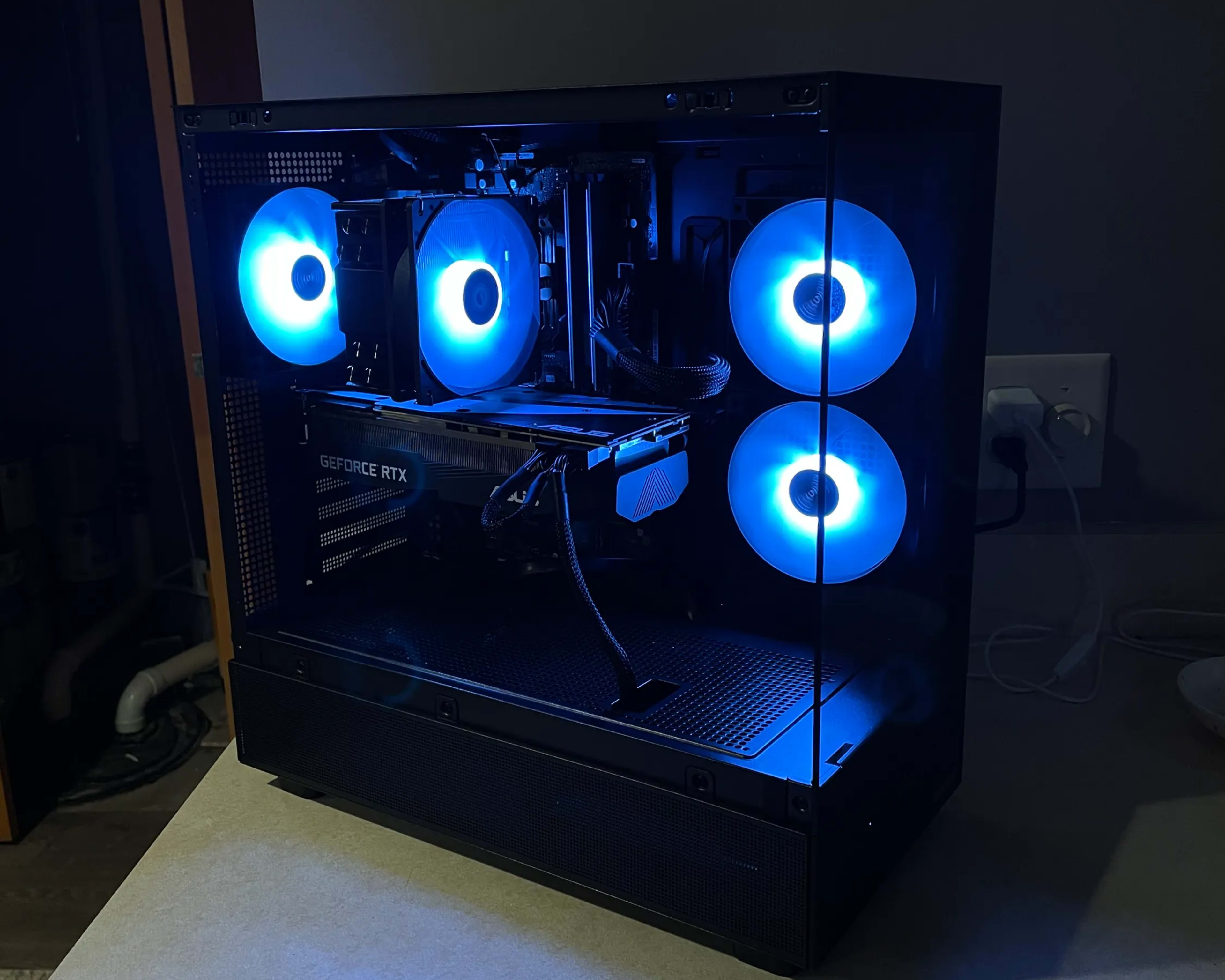 🟣Hit🔴RX 7600🌒i5-11600K@4.9GHz🌒Z590-A Pro🌒32GB DDR4 RAM 🟣Hit🔴RX 7600🌒i5-11600K@4.9GHz🌒Z590-A Pro🌒32GB DDR4 RAM