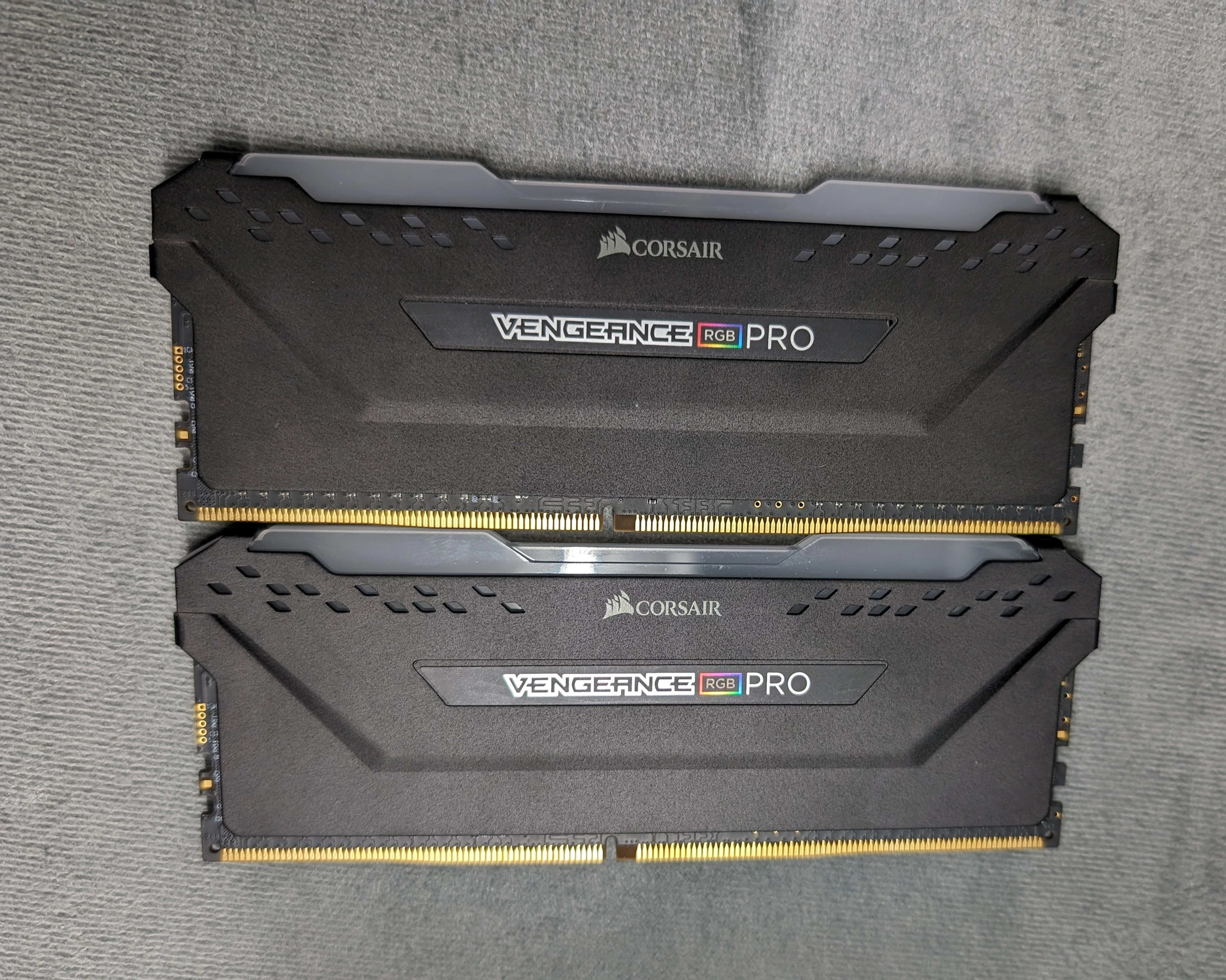 Corsair Vengeance RGB Pro 16GB DDR4 2666