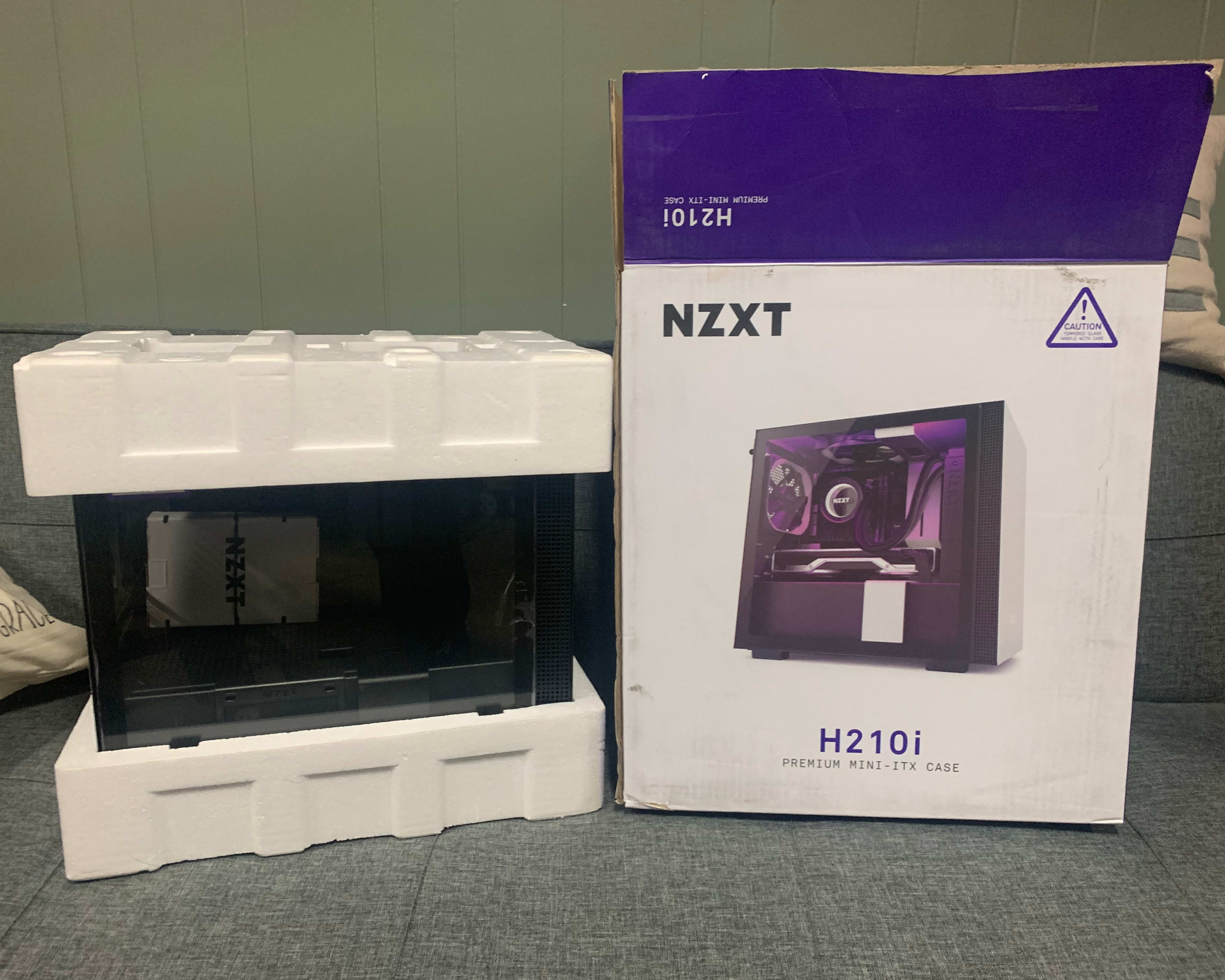 NZXT H210i Mini ITX Case (NEW)