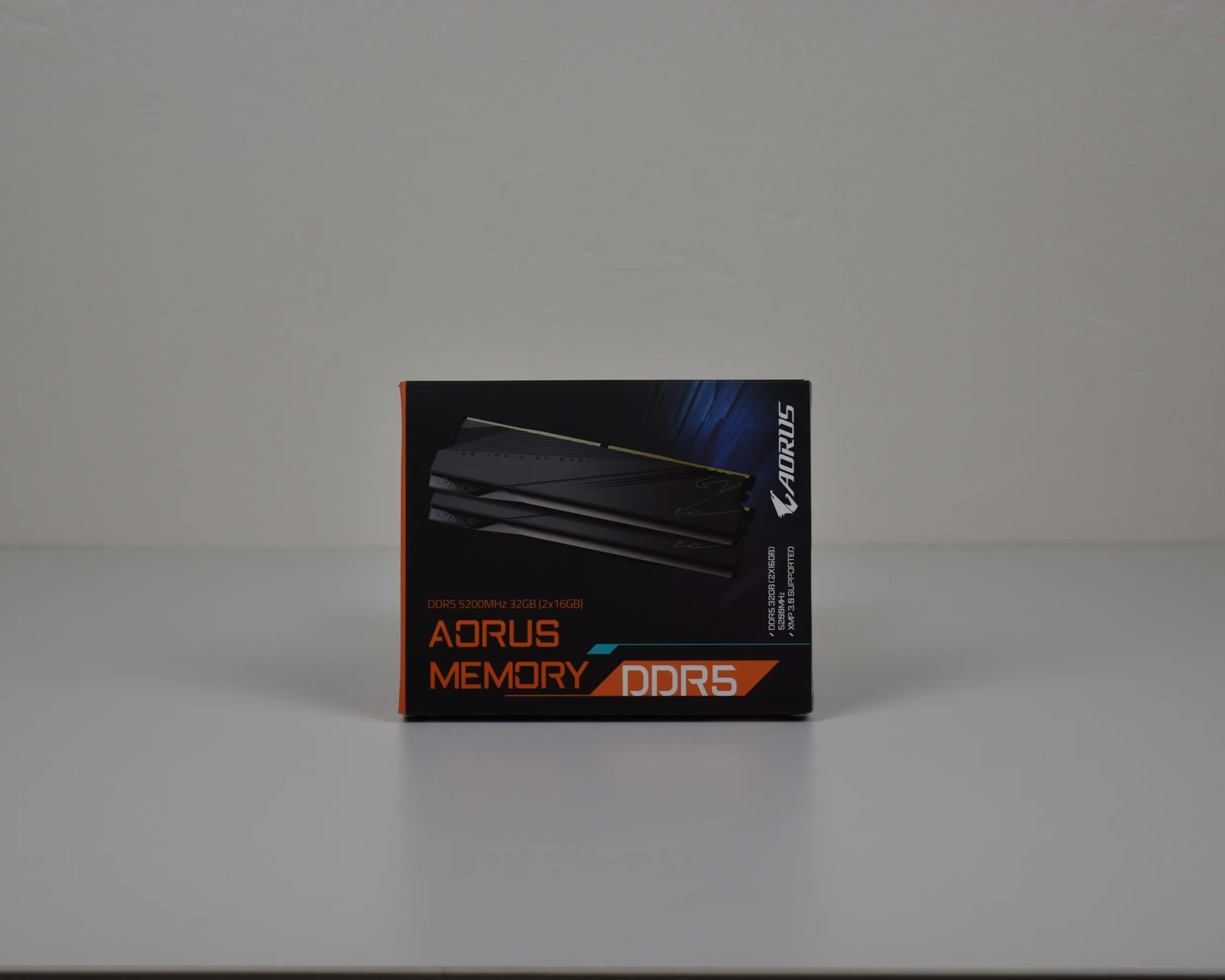 Gigabyte AORUS 32GB (2x16GB) DDR5 5200 MT/s CL40 (New, BNIB)