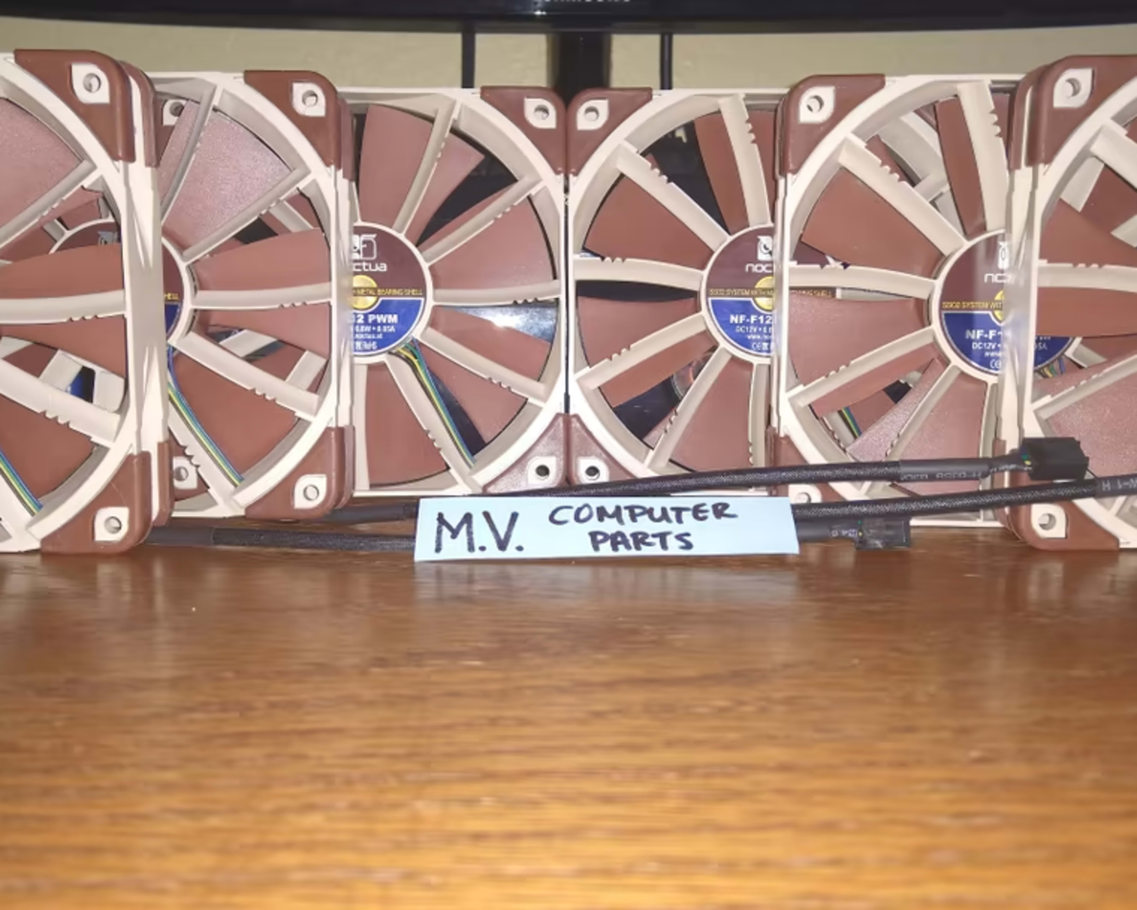 Noctua NF-F12 PWM, Premium Quiet Fans, 4-Pin (120mm, Brown) 