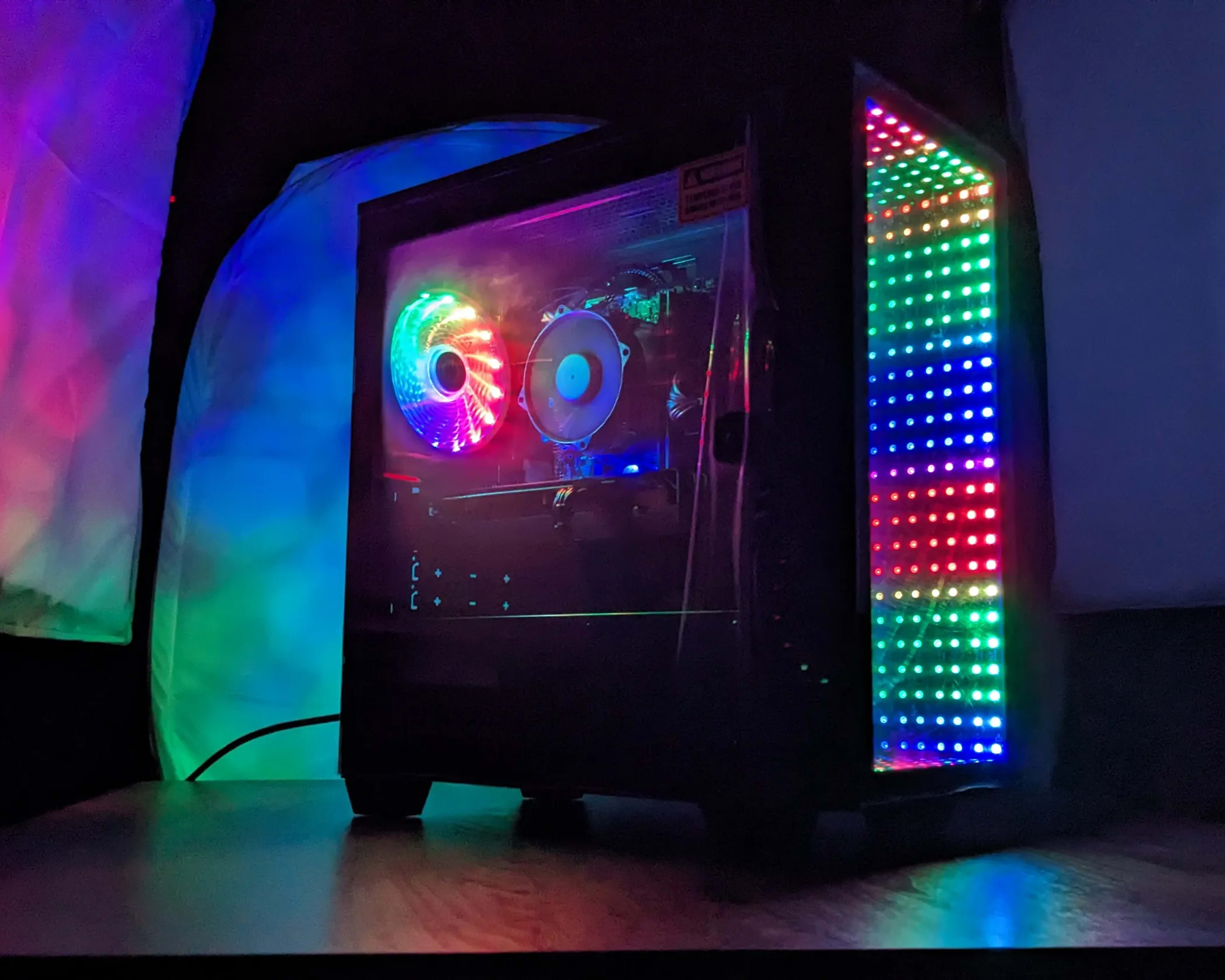 GamerSxin Custom 1440p Gaming PC, i5-6600, 5600XT, 8GB DDR4, 1TB SSD.