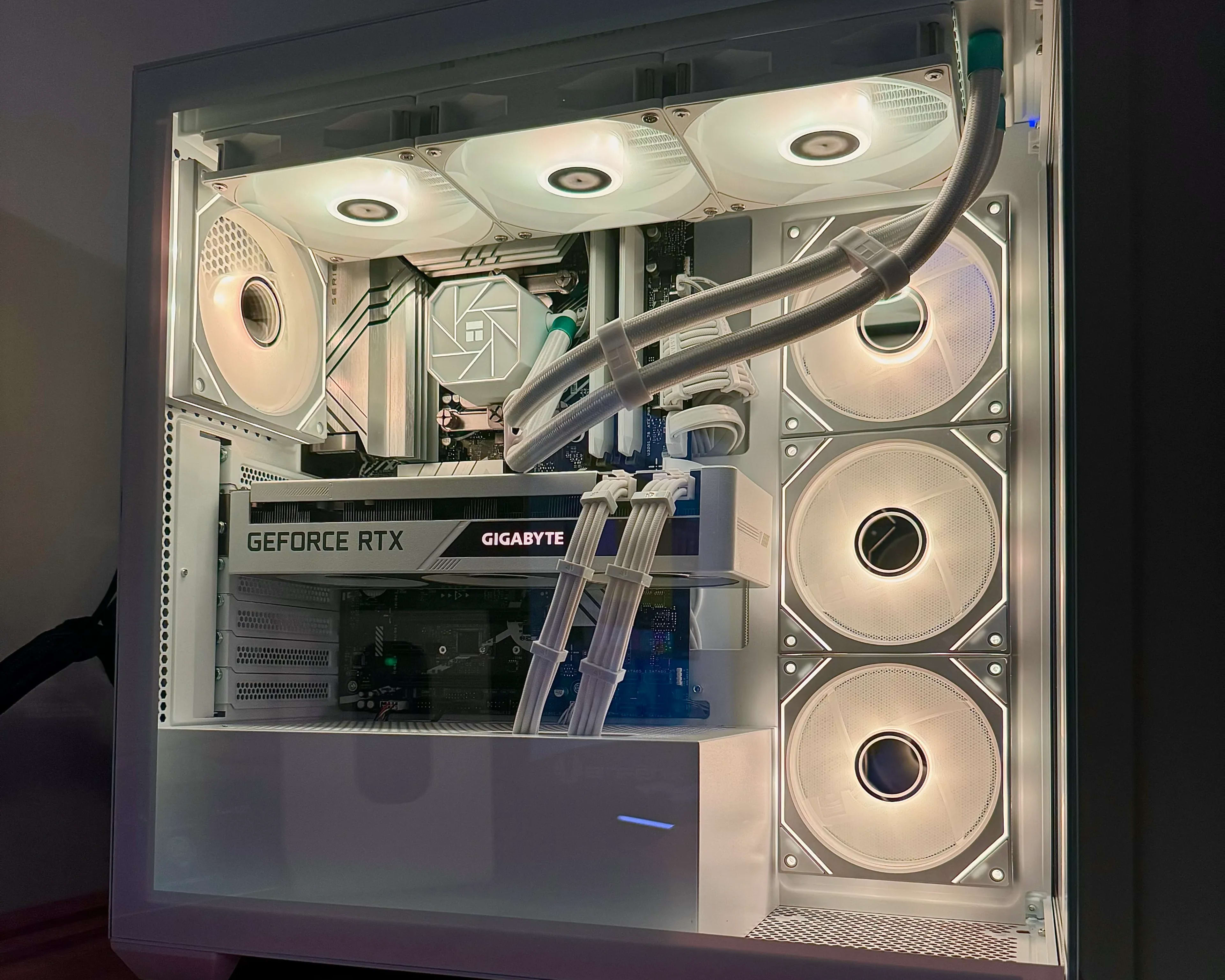 🍇🫐 Liquid Cooled Gaming PC◼️AMD RX 7800 XT 16GB◼️AMD 🍇🫐 Liquid Cooled Gaming PC◼️AMD RX 7800 XT 16GB◼️AMD