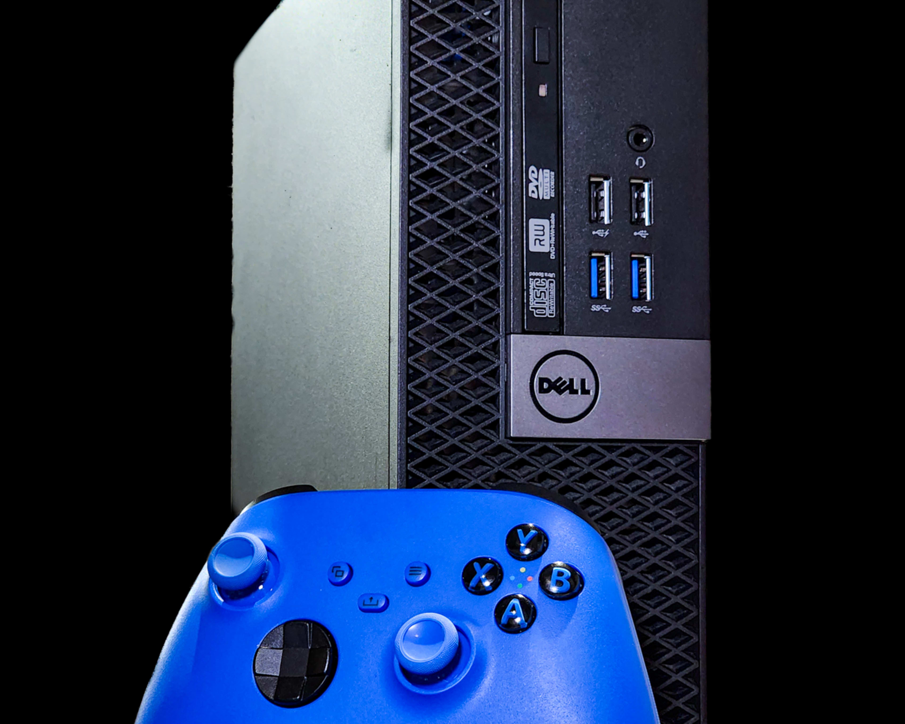 Small Form Factor Gaming Dell Optiplex - i7 6700, RX 550, 16GB DDR4 RAM, WiFi + Bluetooth