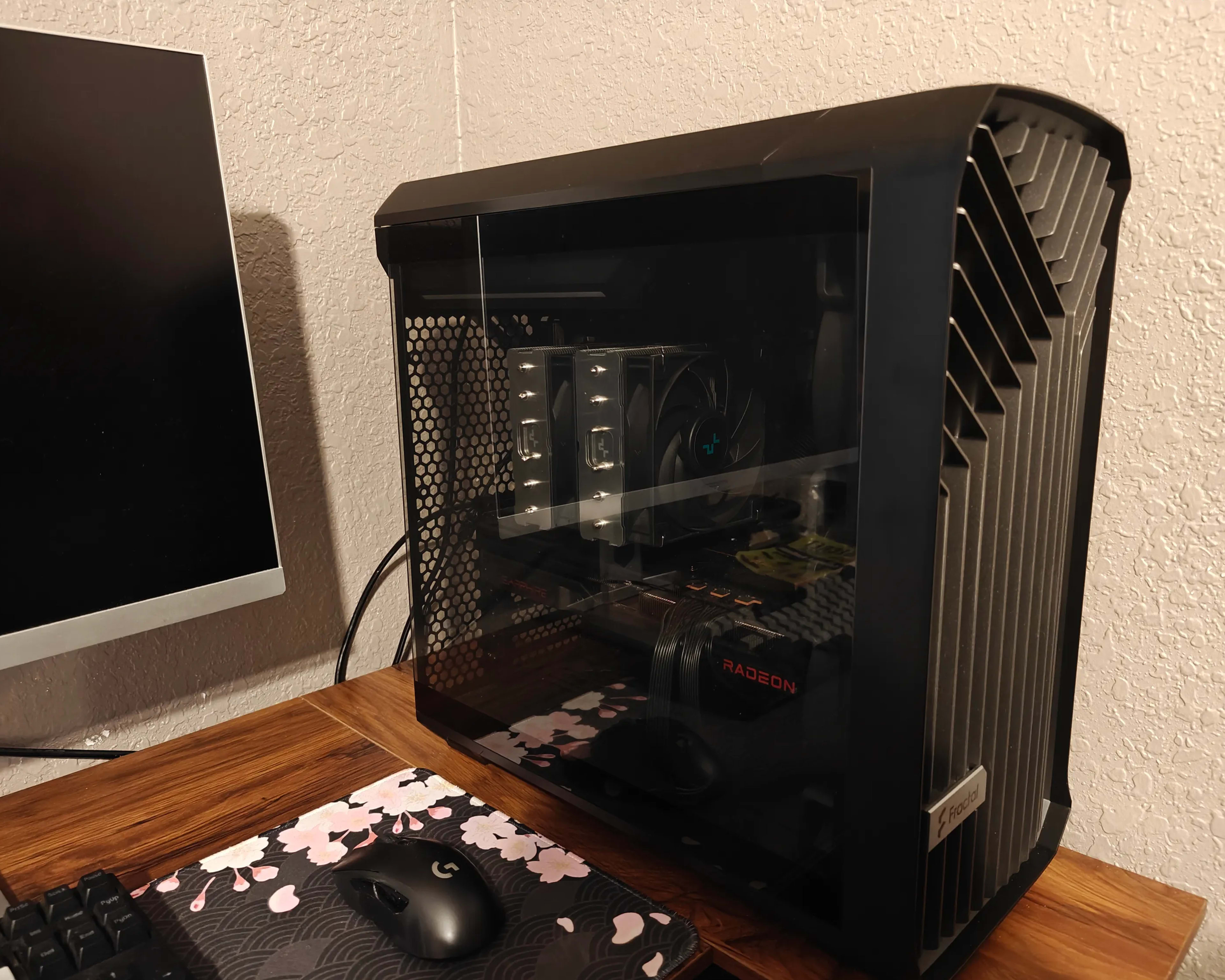 Gaming PC | 7800X3D | 7900XT | 3TB Storage | 32 GB Ram 6000MHZ