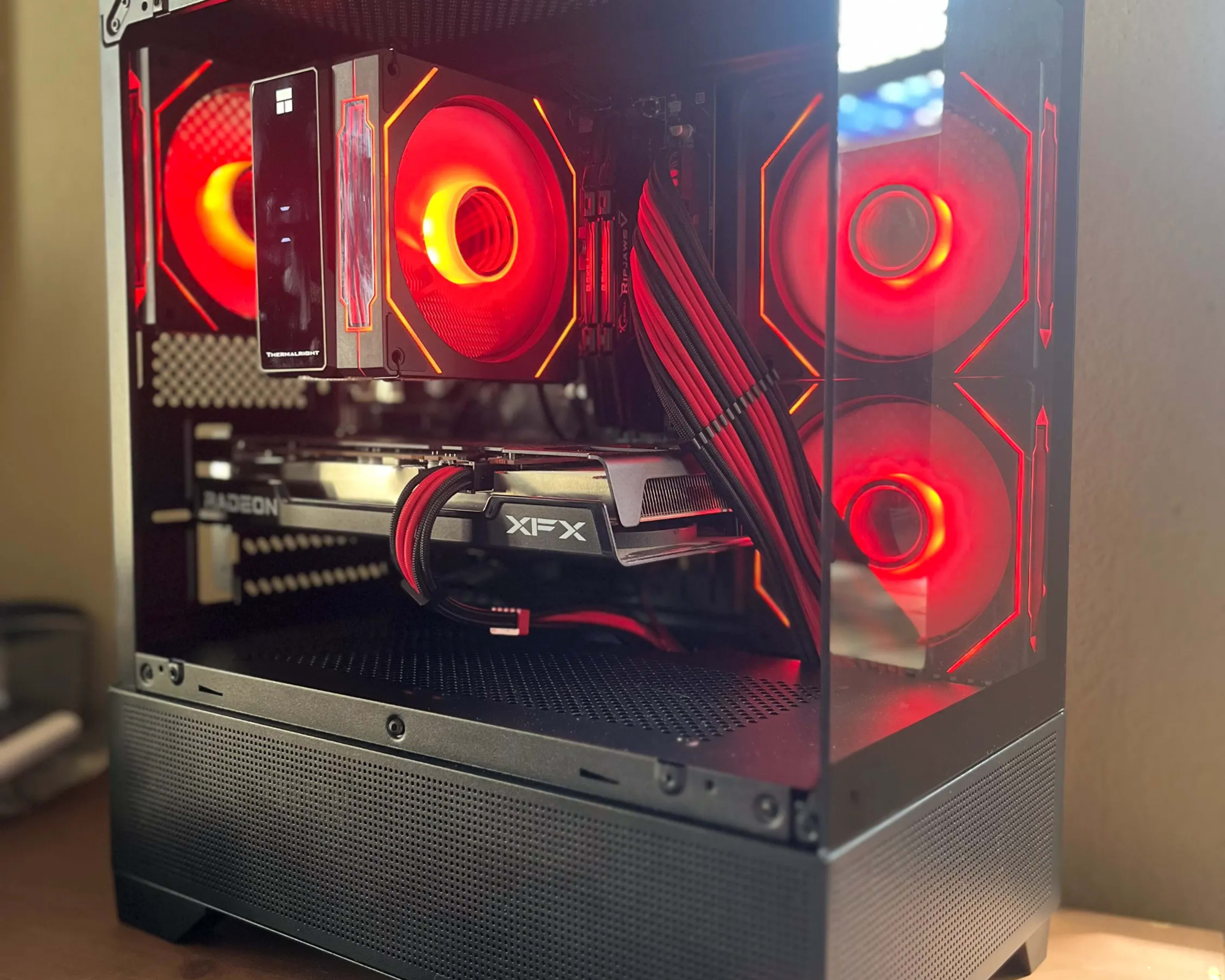Artemis || AMD Ryzen 5 5500 + RX 6650 XT w/ 16GB of DDR4 Artemis || AMD Ryzen 5 5500 + RX 6650 XT w/ 16GB of DDR4