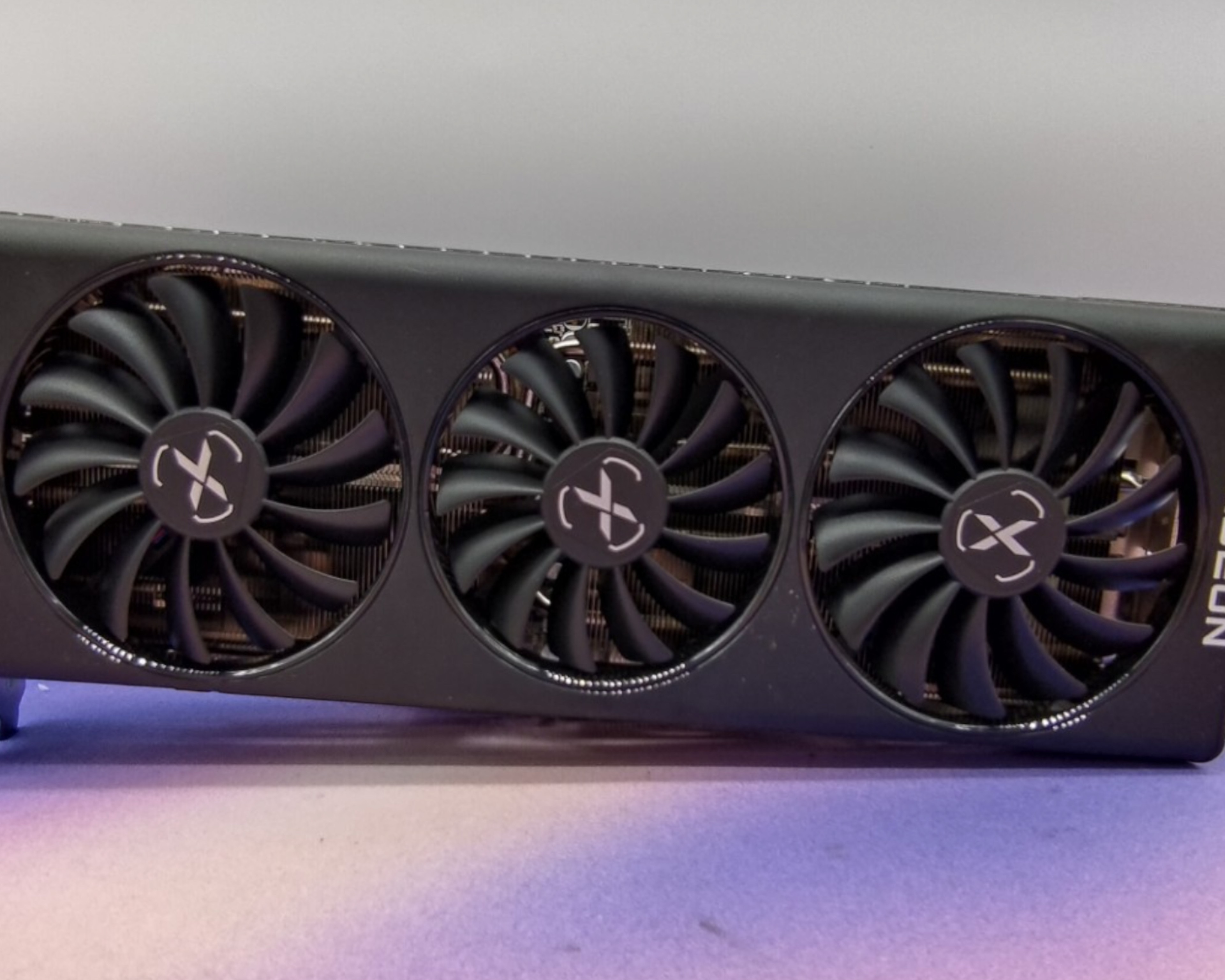 XFX Speedster SWFT319 RX 6800