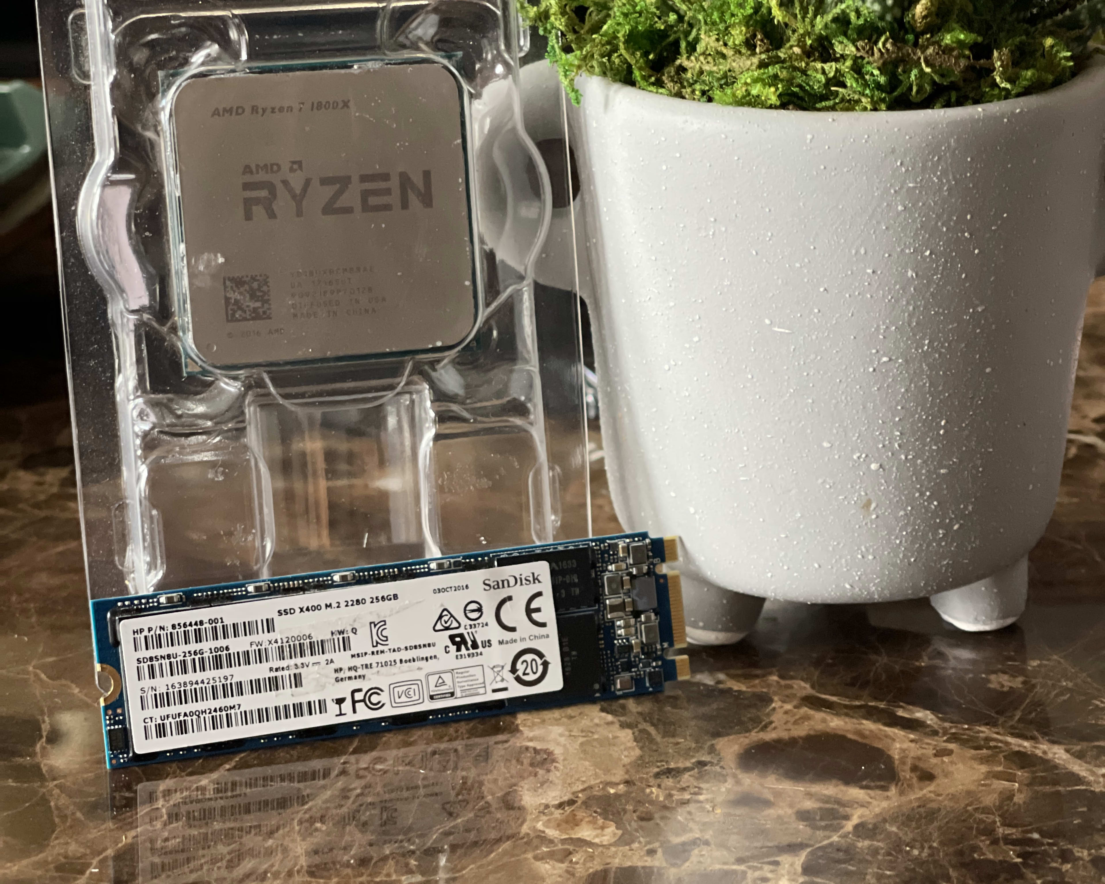 Ryzen 7 1800X + 256GB m.2 SSD