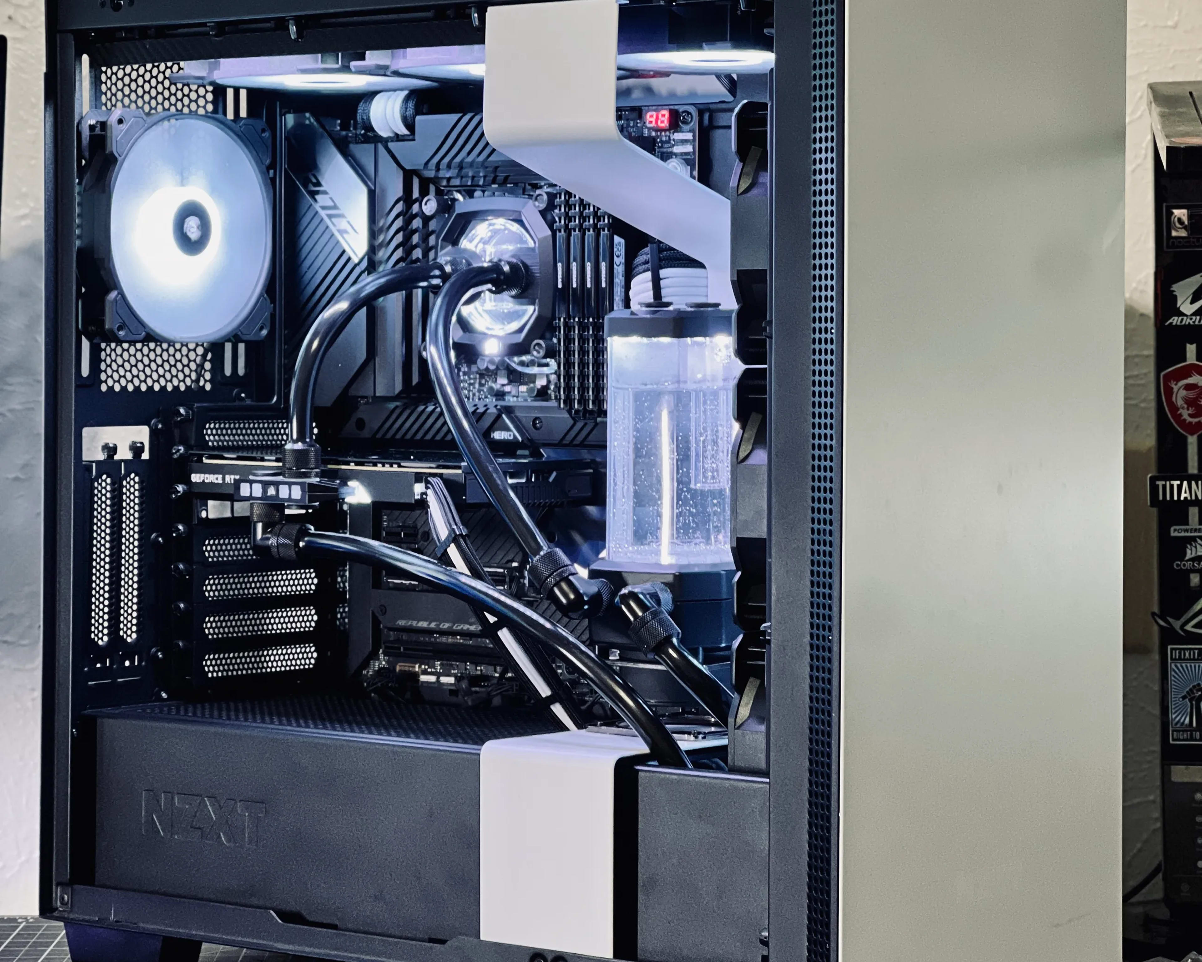 Custom Liquid Cooled Gaming PC - i7 11700K | RTX 3080 | 32GB DDR4 3600 | Gen 4 NVMe