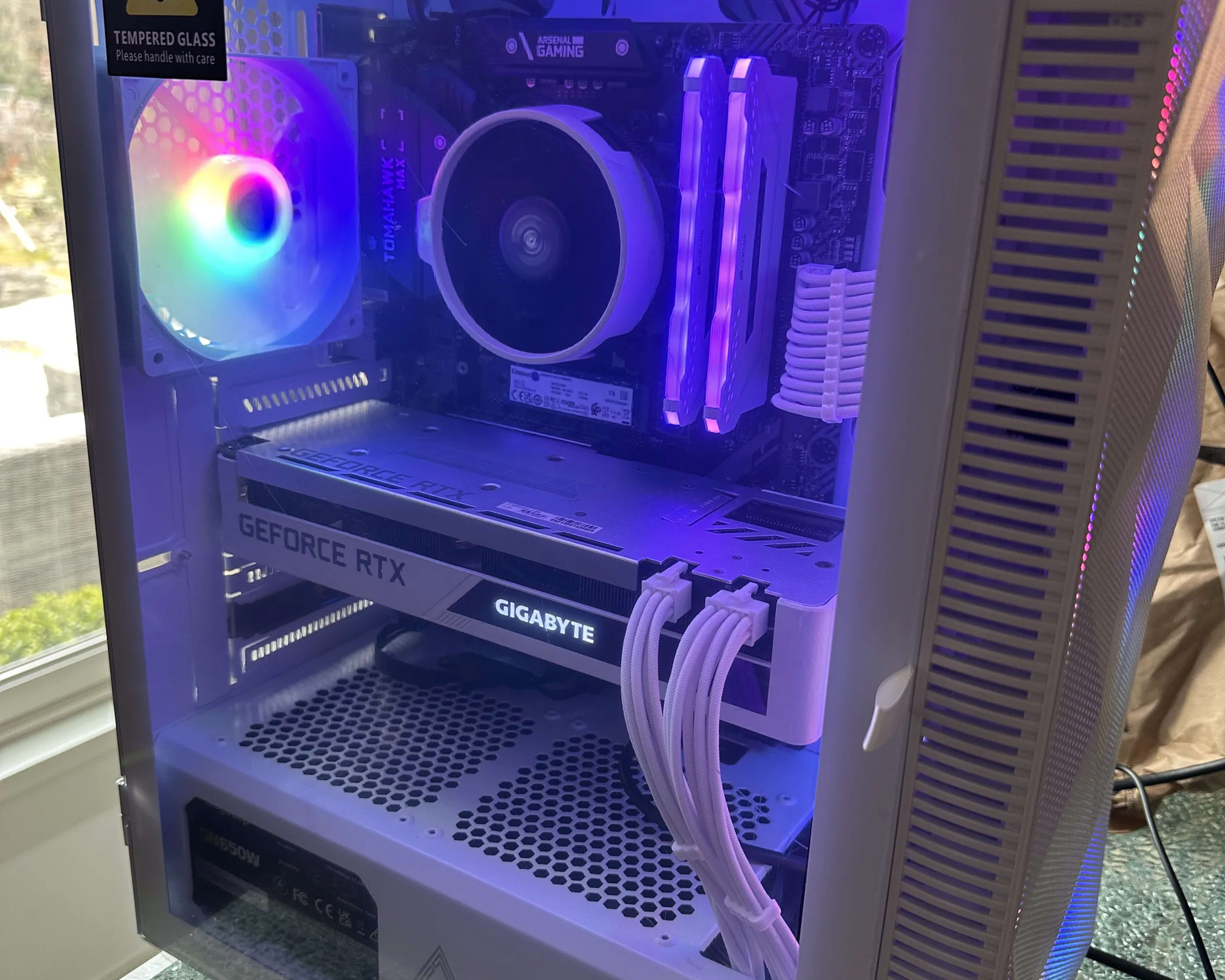 White Gaming PC | Ryzen 5600 + Nvidia RTX 3070