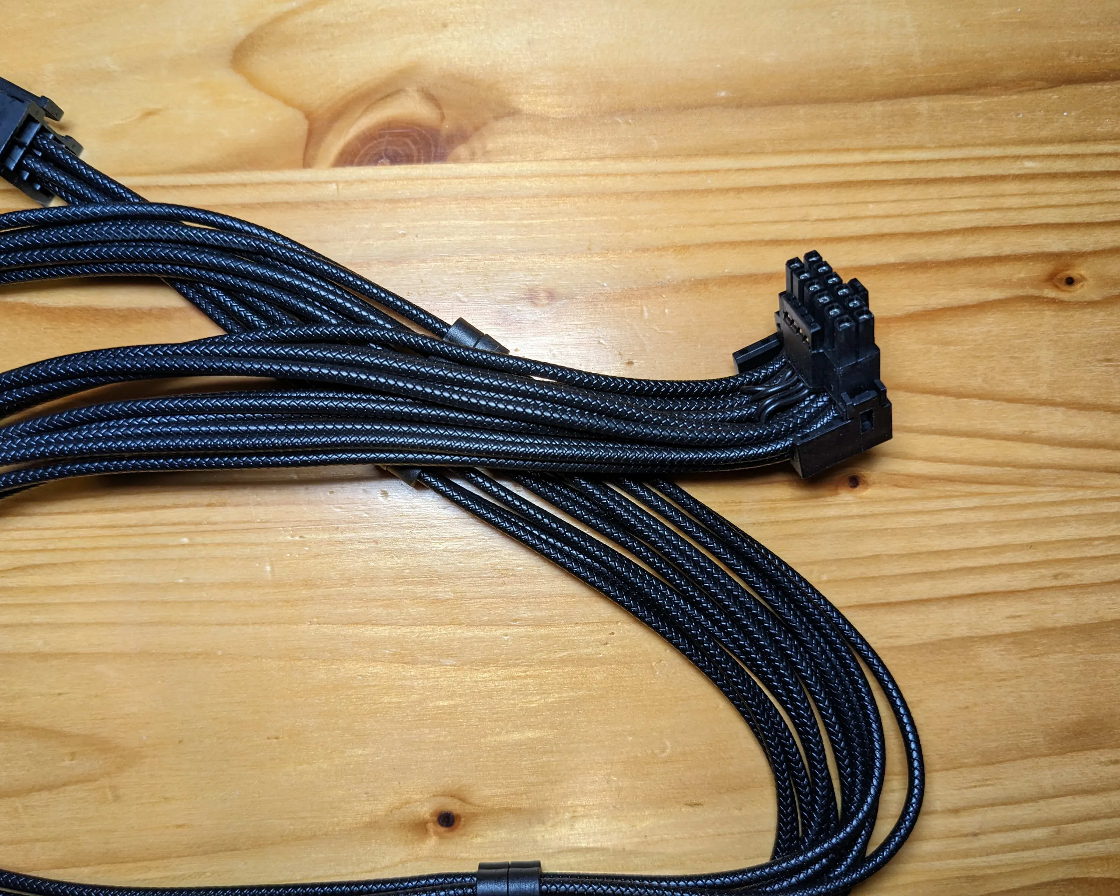 90 degree 12VHPWR adapter for Corsair power supplies