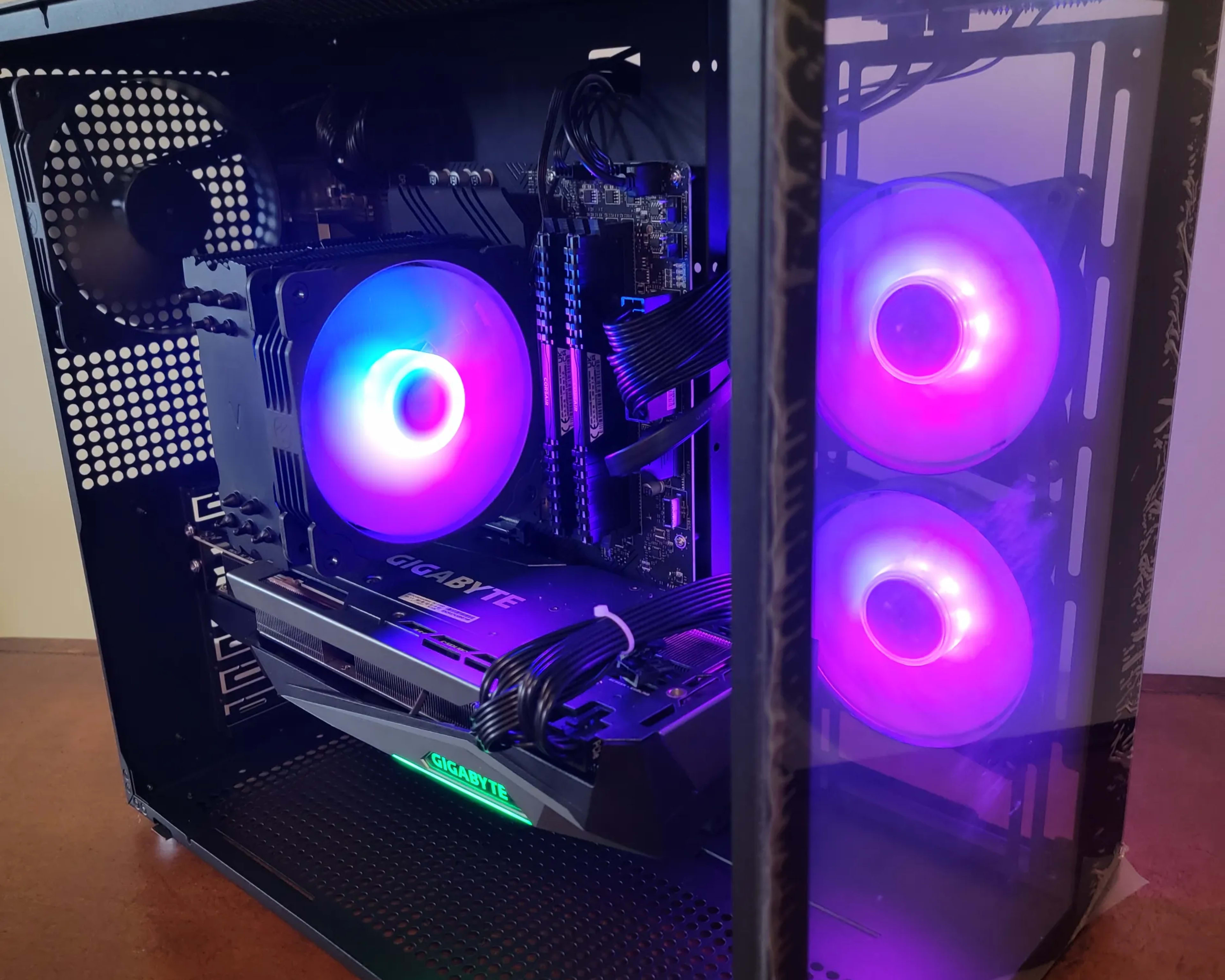 RTX 3080 // RYZEN 7 5700X // 360MM AIO // 16GB RAM // 1TB RTX 3080 // RYZEN 7 5700X // 360MM AIO // 16GB RAM // 1TB