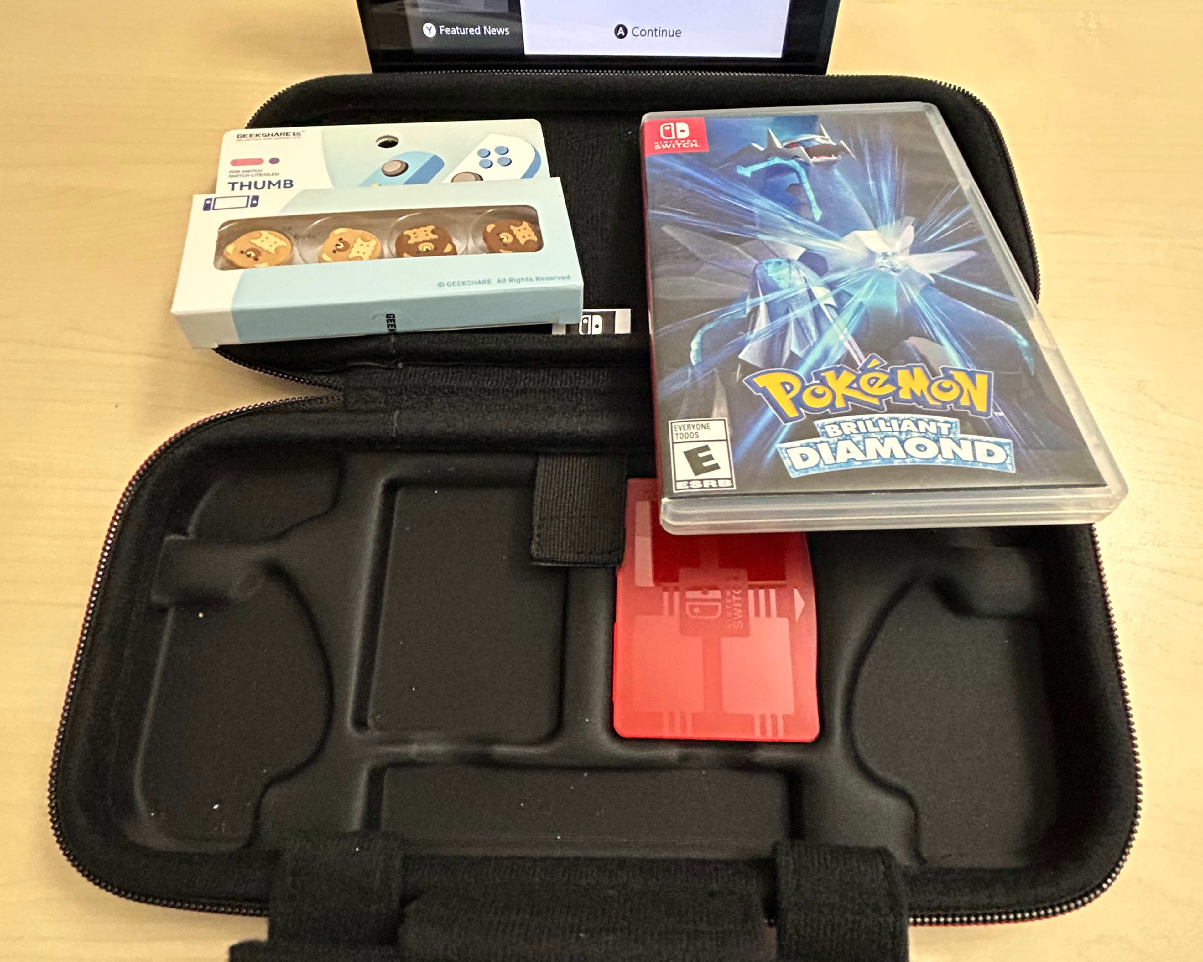 Nintendo Switch 32GB Console only w/ Pokémon Diamond