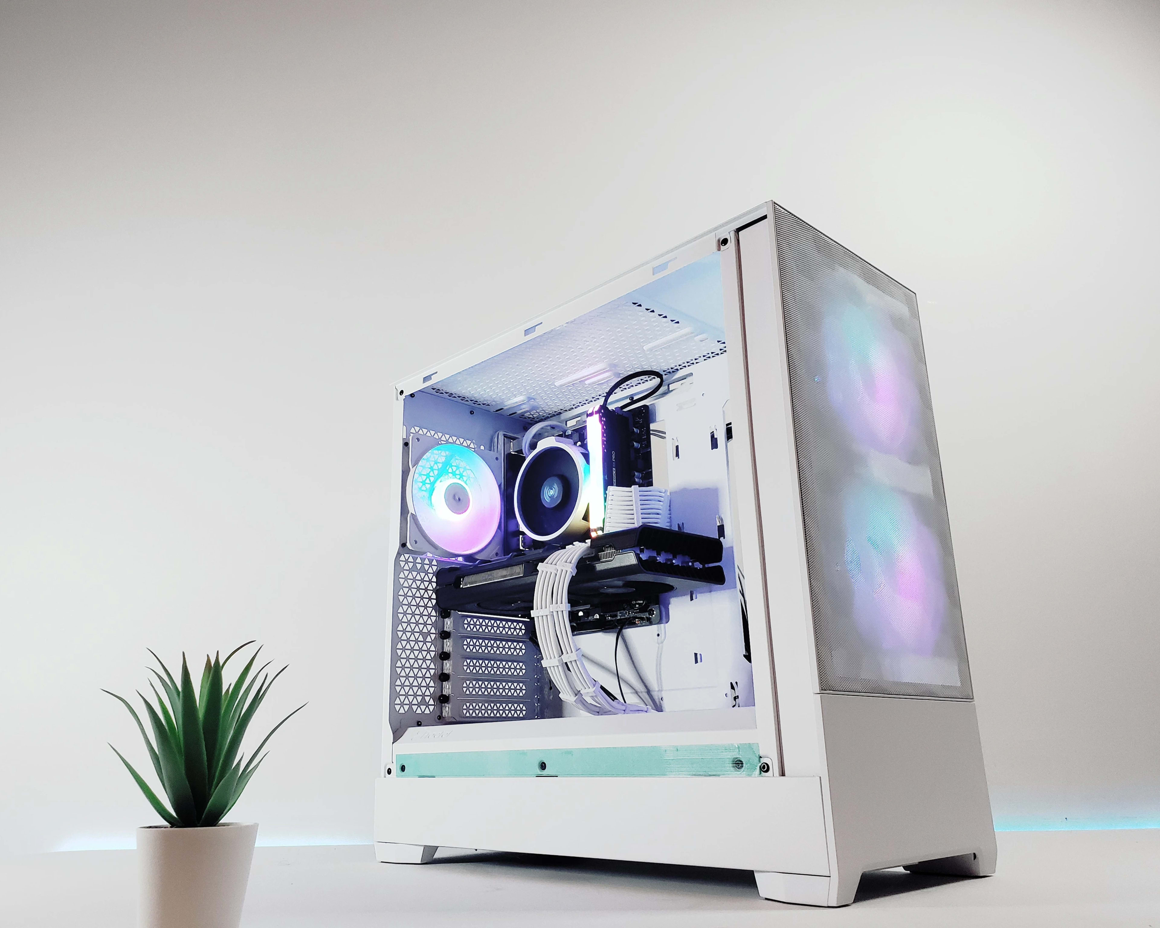 RTX 2070 Super, Ryzen 5 5600x Mid Level RGB Gaming PC (WHITE) | Jawa