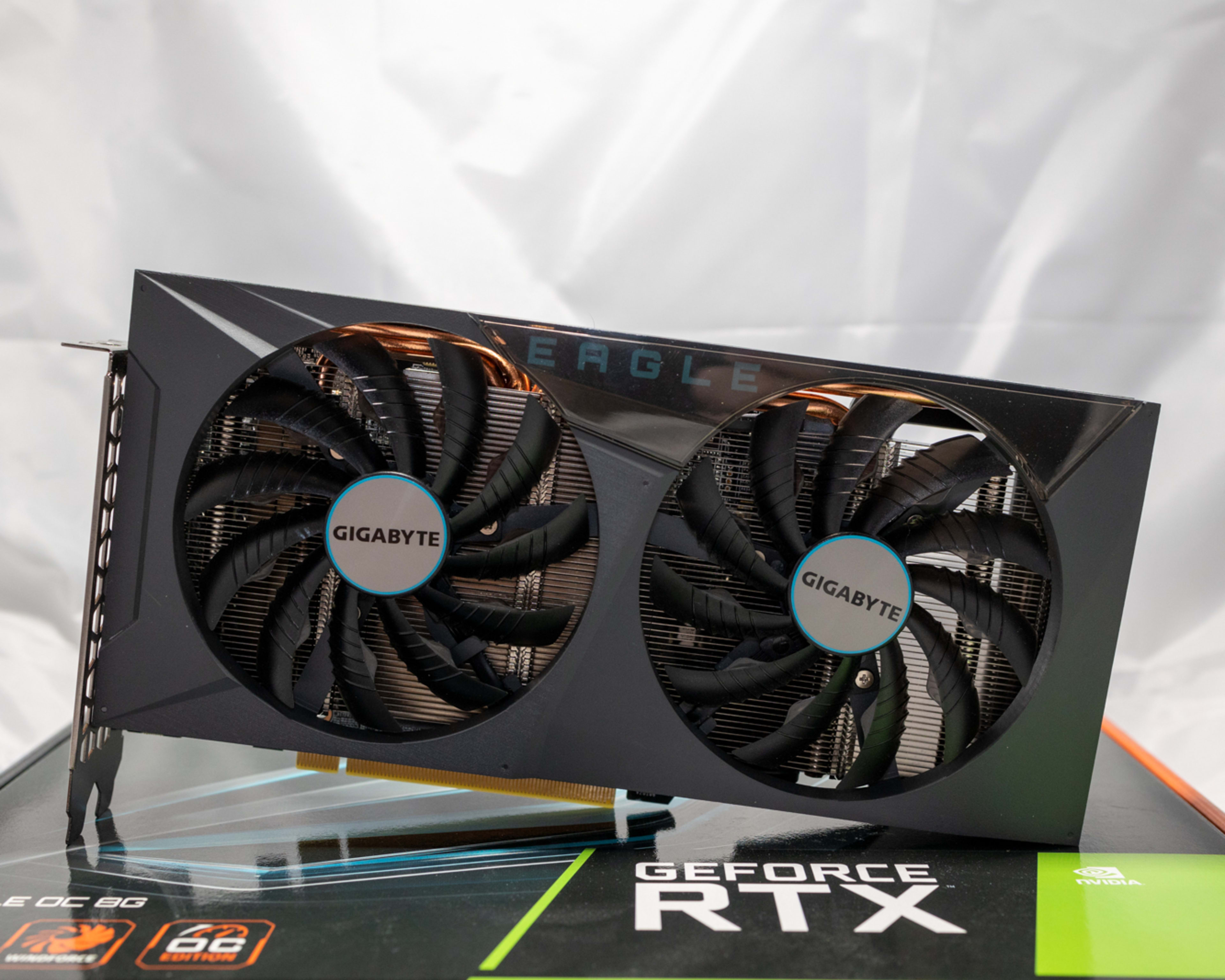 GIGABYTE - NVIDIA GeForce RTX 3060 Ti EAGLE OC 8G