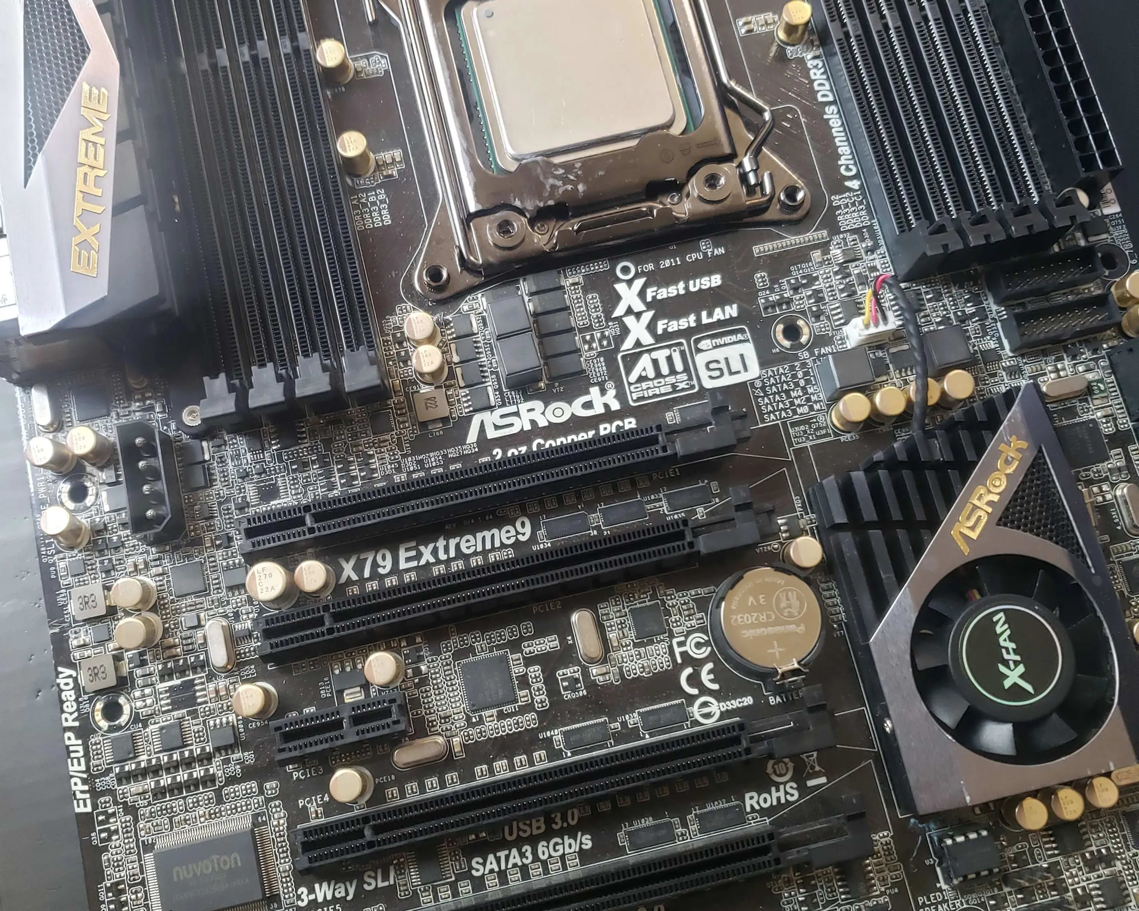 Asrock X79 Extreme9 Motherboard with E5-1620 CPU LGA2011 Socket with Original Box/Accessories