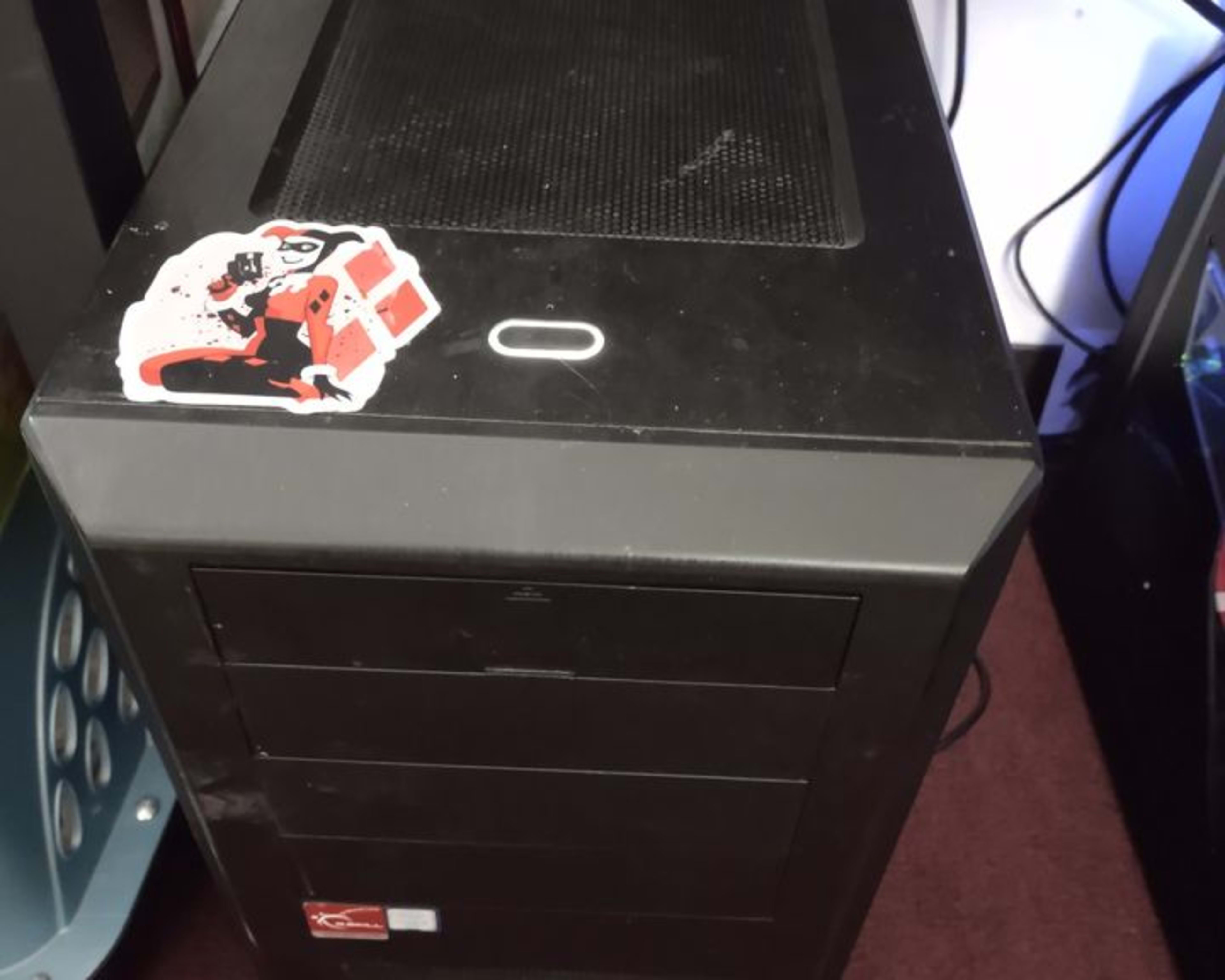 (Harley Quinn) Custom Built Gaming PC