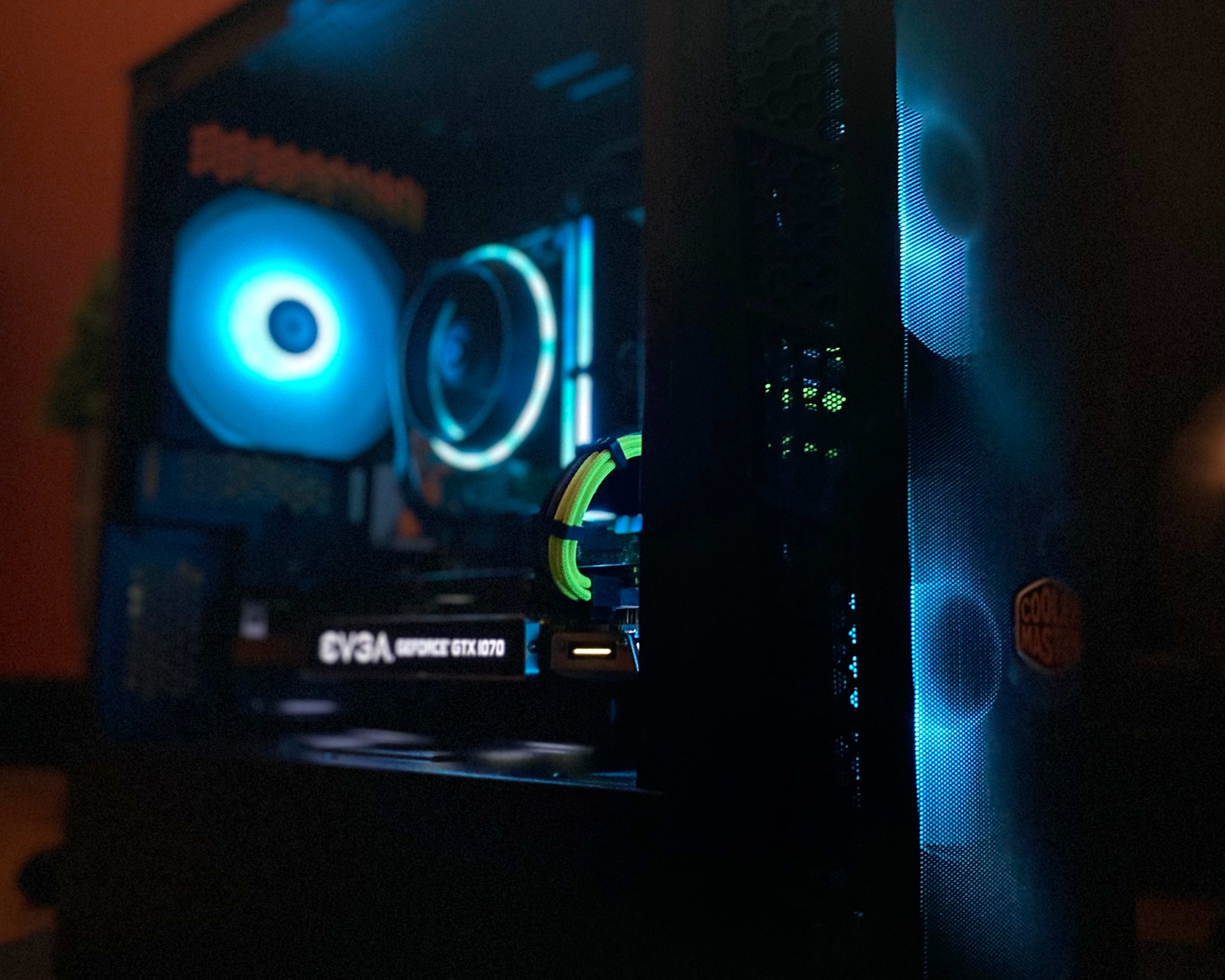 Dark Nitro 💥|I7-6700 |GTX 1060 6GB| 16GB DDR4 RAM| 1TB SSD