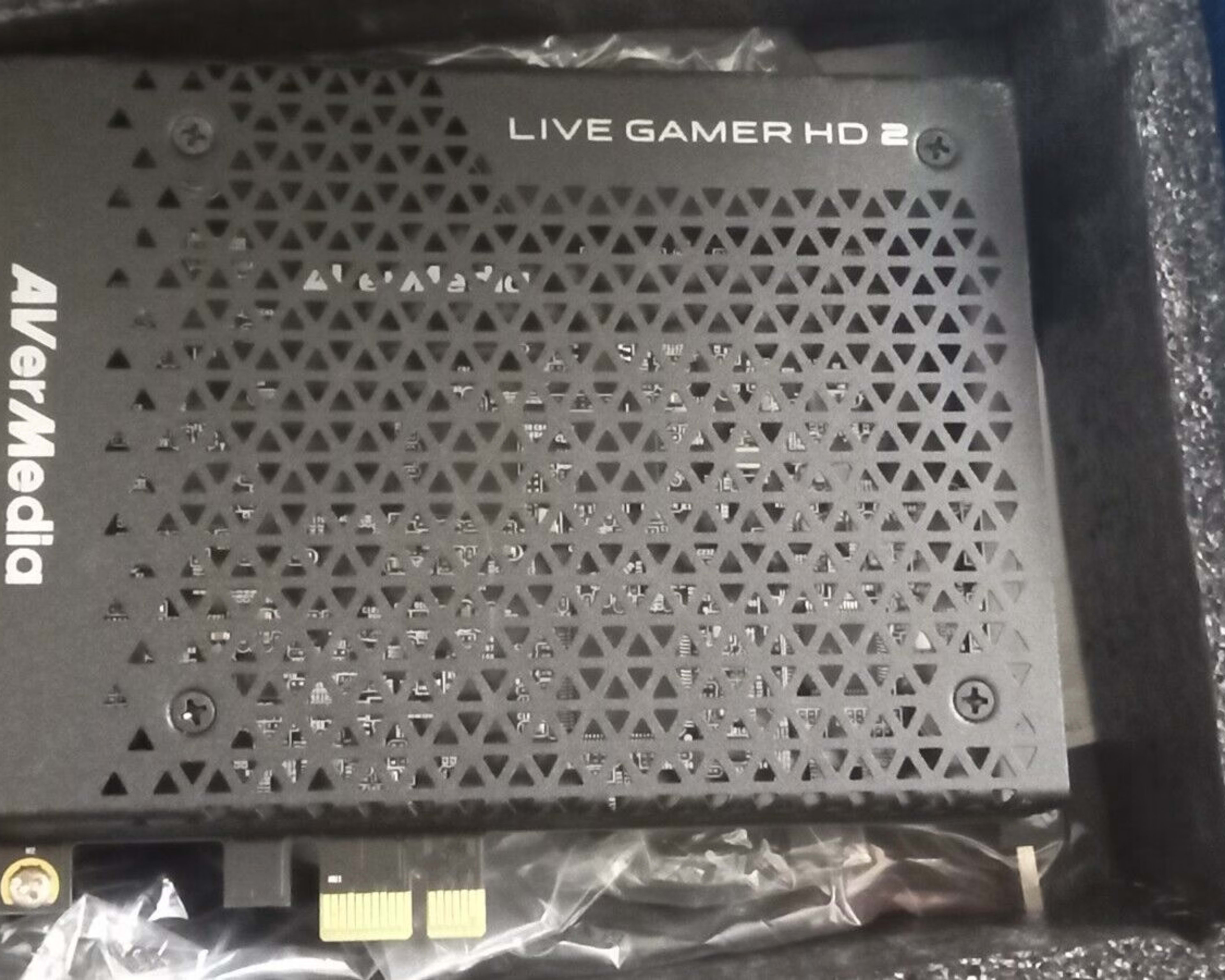 Avermedia live gamer HD2 **used** ( capture card)