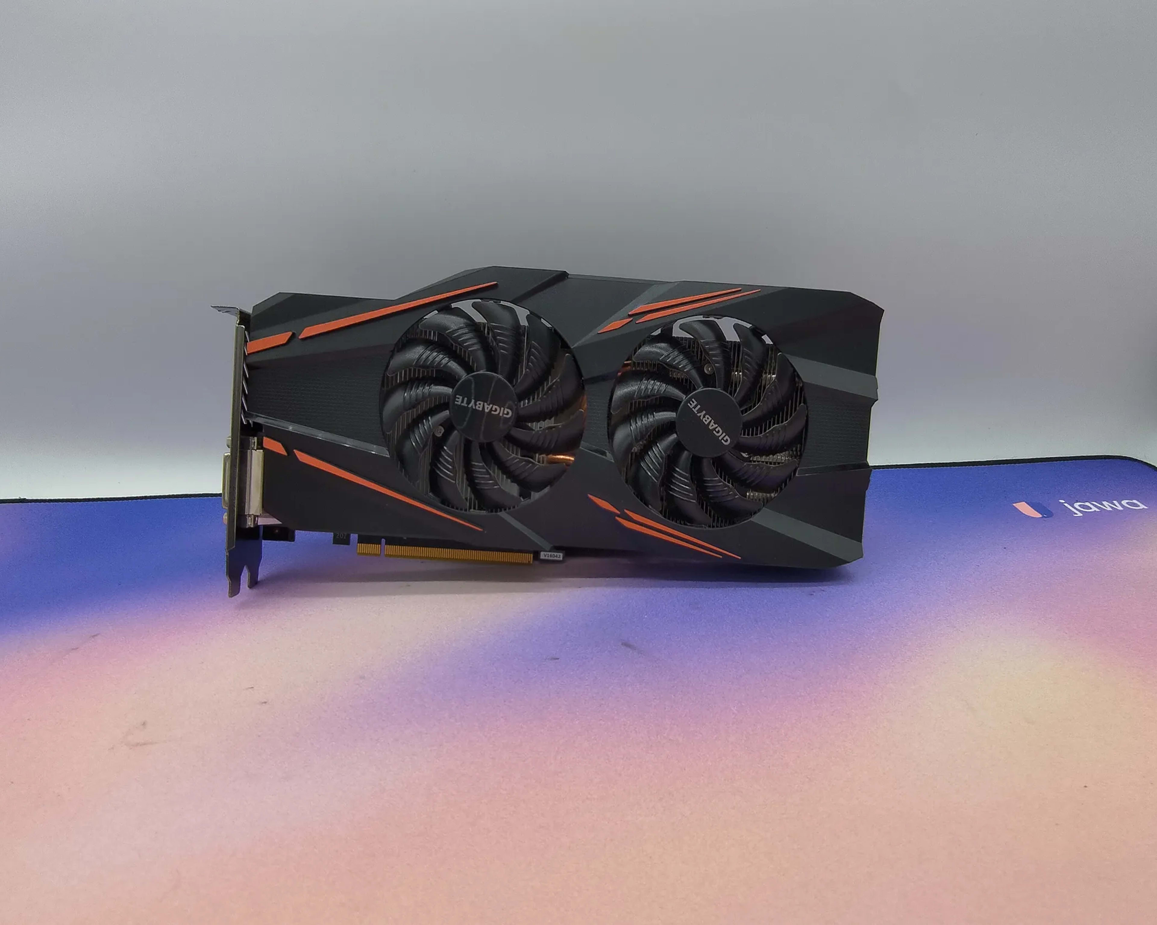 **Dead GPU** Gigabyte GTX 1070 Windforce