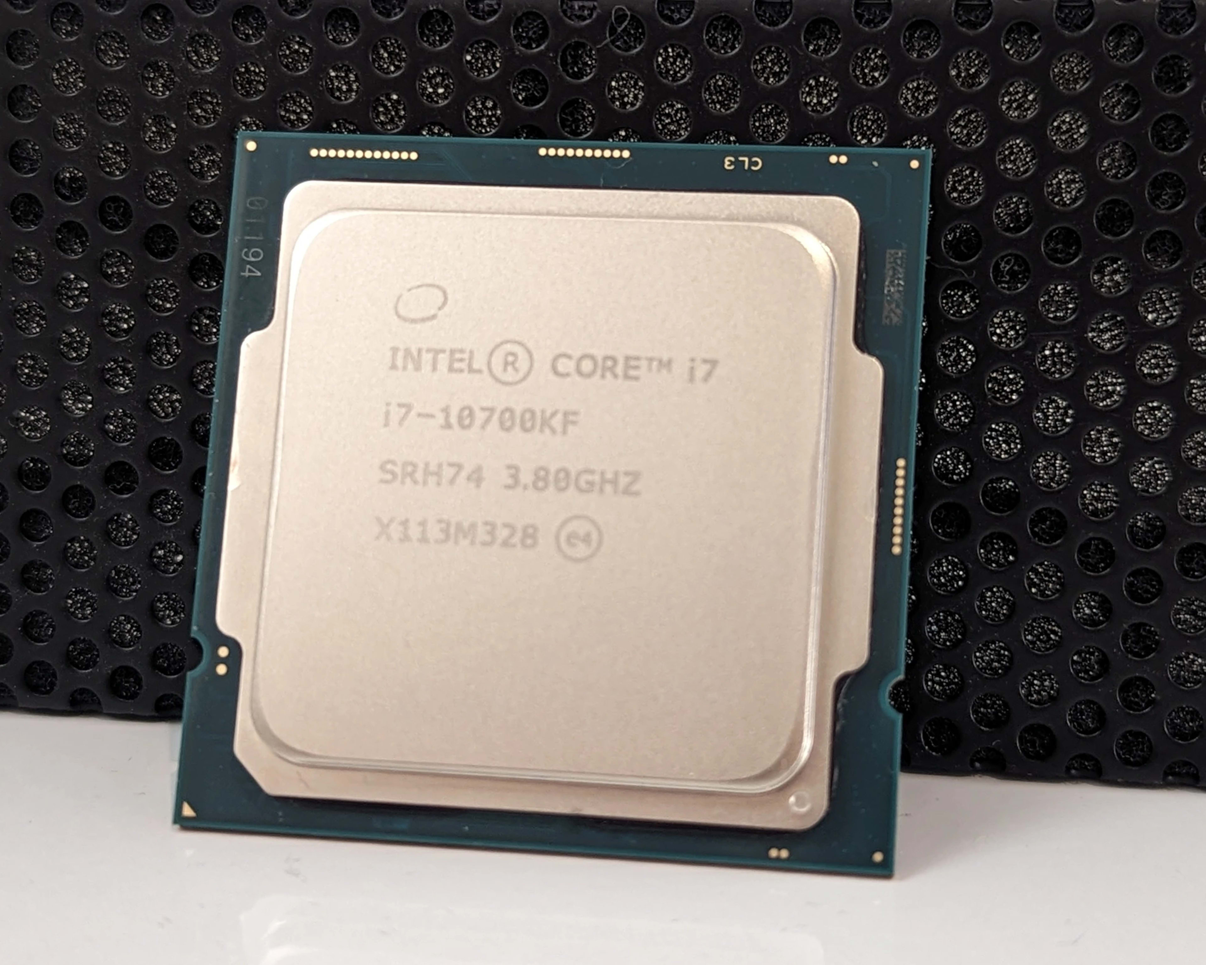 Intel Core i7-10700KF, 8C/16T CPU, 3.8 GHz, LGA 1200