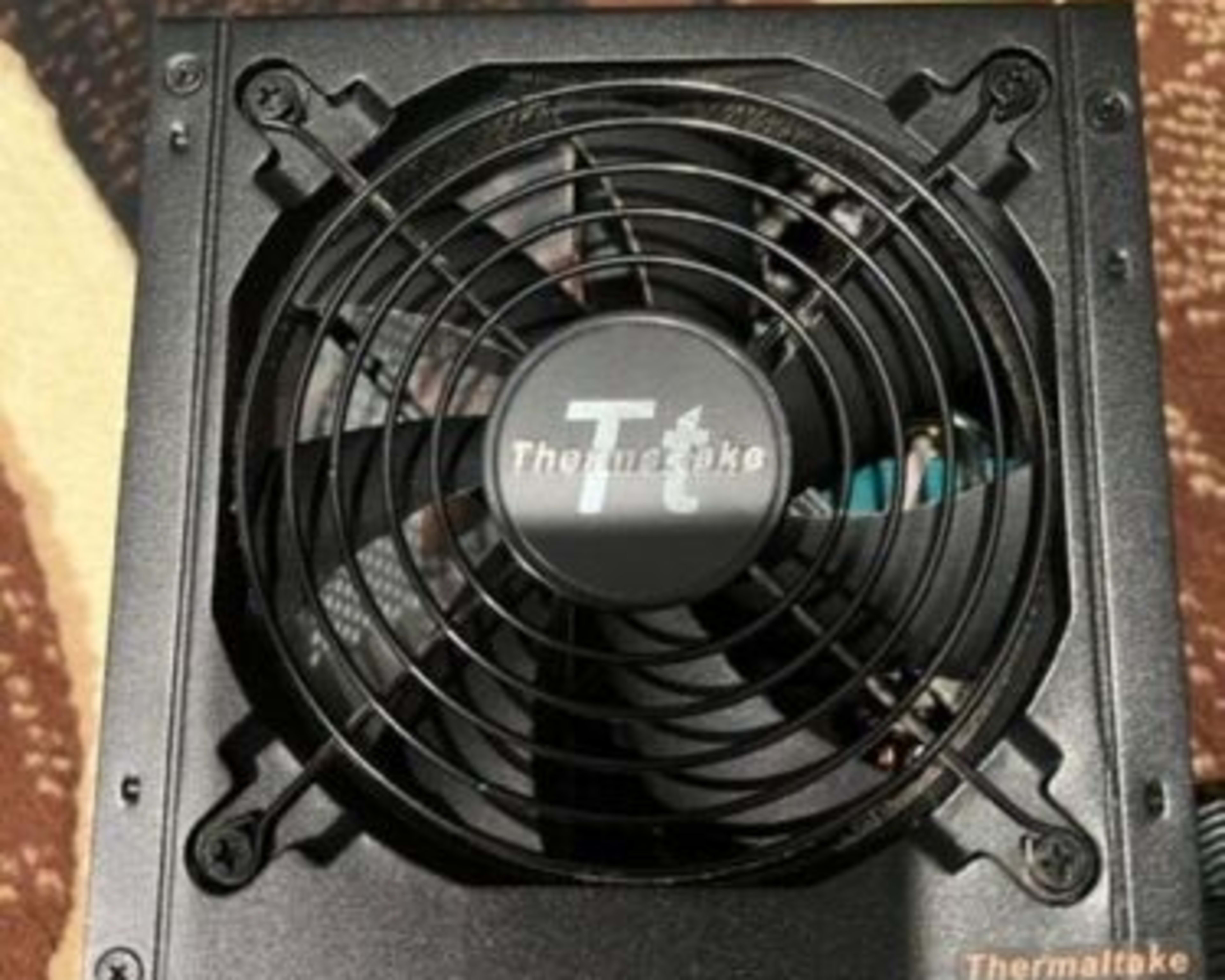 Thermaltake SMART 650 Watt Power Supply 80 Plus Bronze